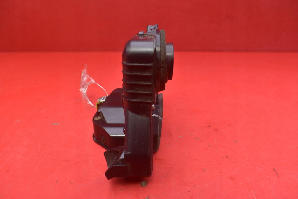 lock door left front front EU TOYOTA PRIUS 2 II XW20 LIFT 05-11