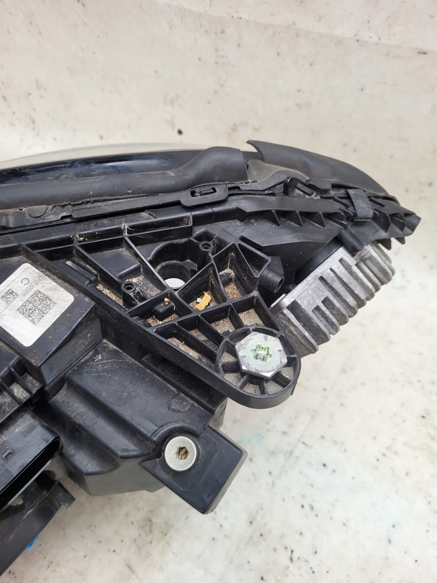 MERCEDES C KLASA W205 14- light right front front FULL LED ILS