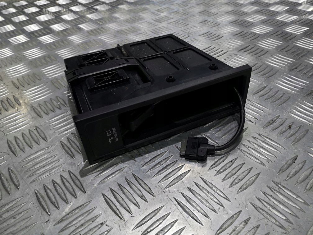 WV 5N0035344D 5N0035342E ИНТЕРФЕЙС MDI IPOD IPHONE