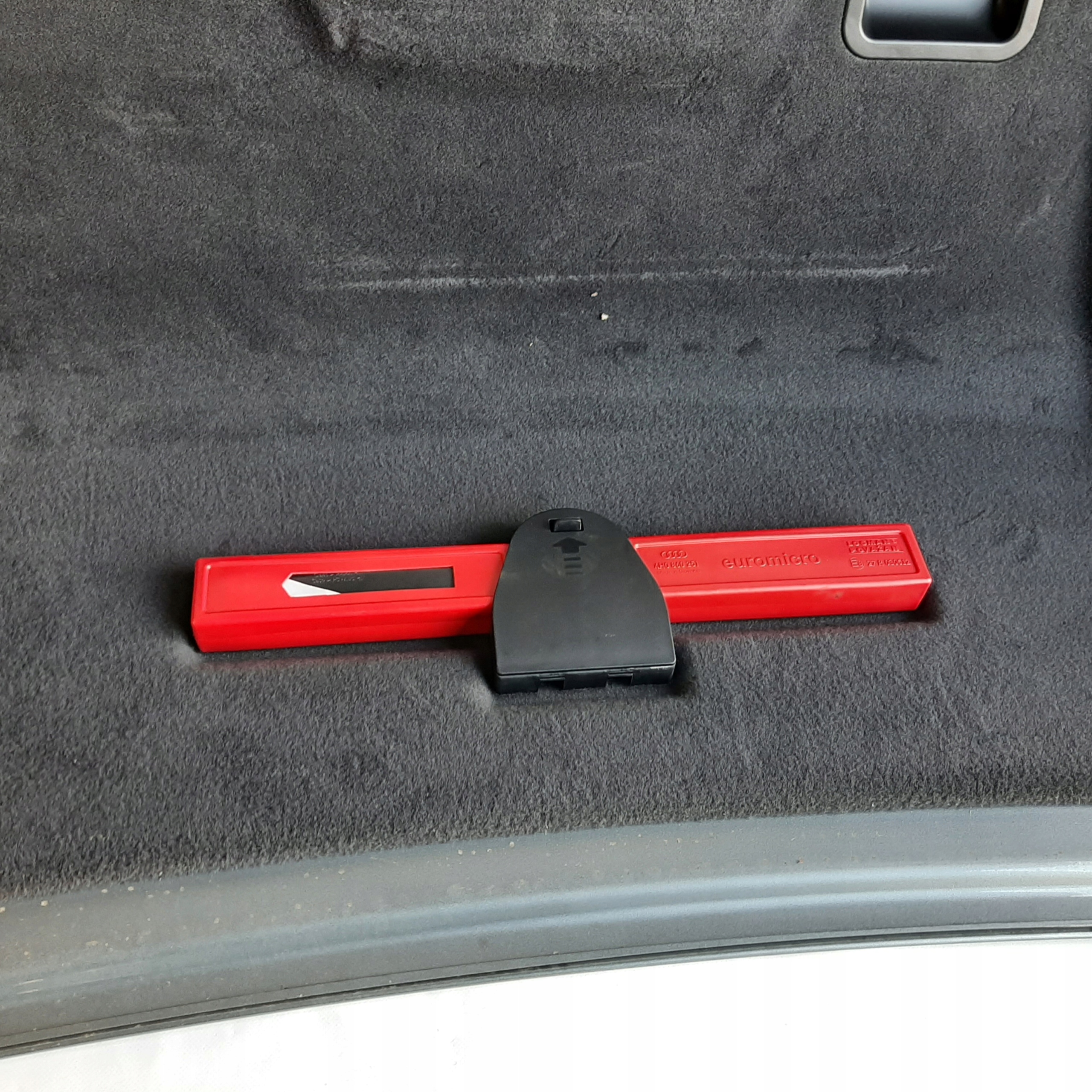 Audi A8 D4 trunk door boot rear part rear cover complete colour LY7G Przedlift