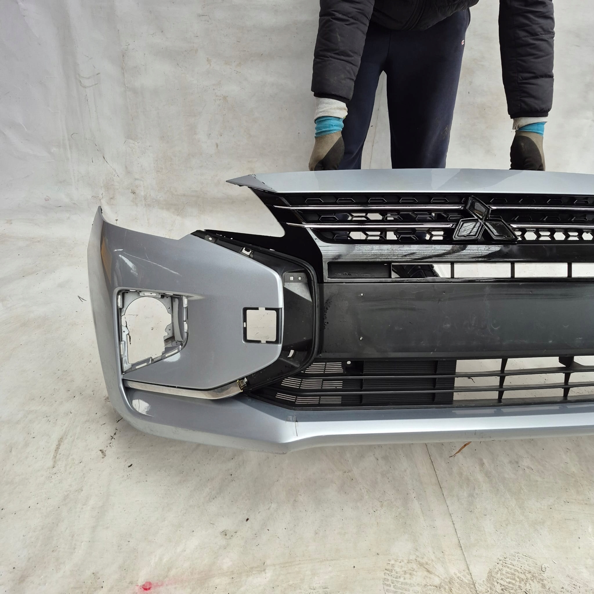 MITSUBISHI SPACE STAR II 2 LIFT 19-24 bumper front front 6400J973ZZ