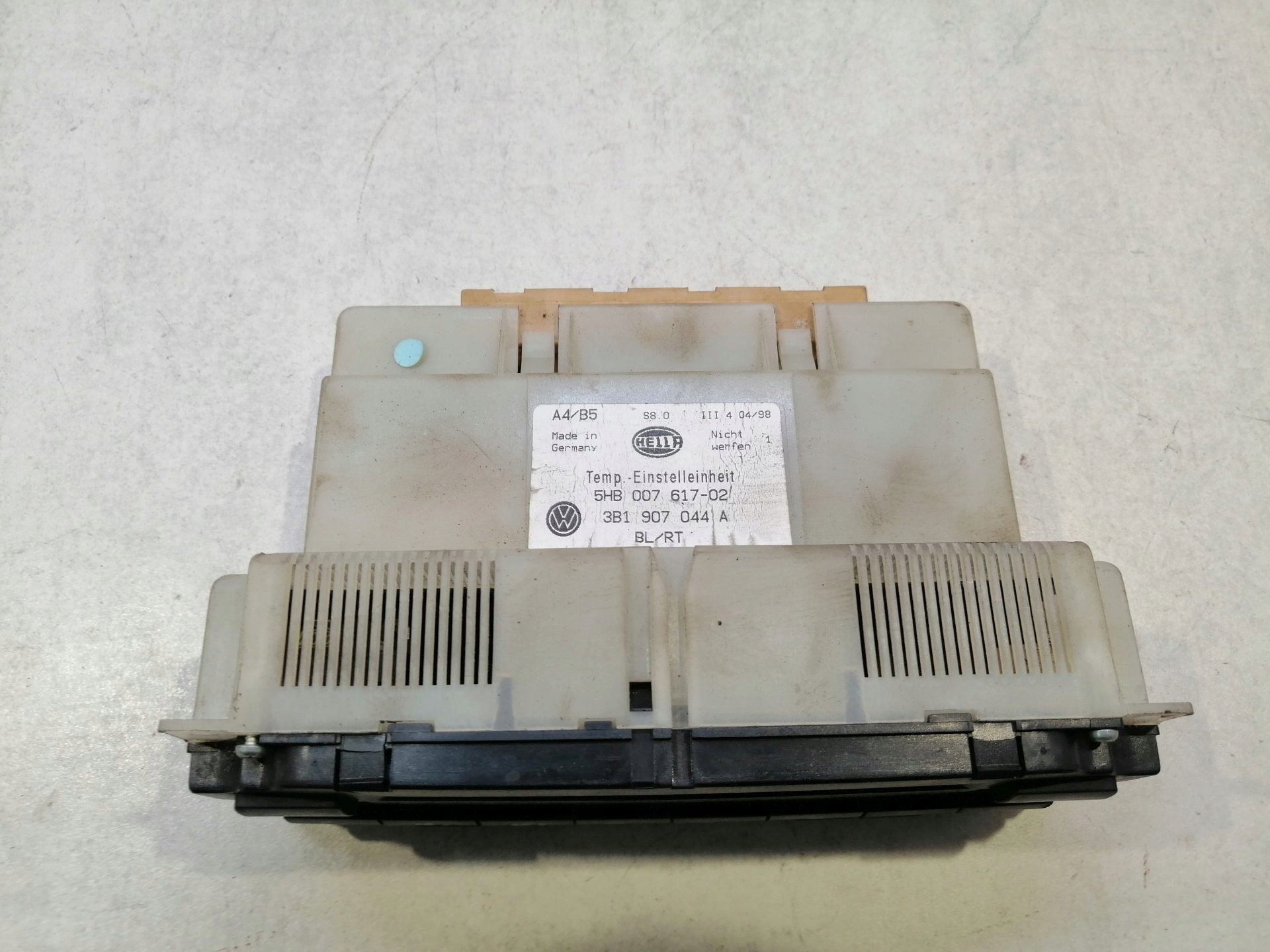 PANEL klimaanlage PASSAT B5 2.8 V6 3B1907044A