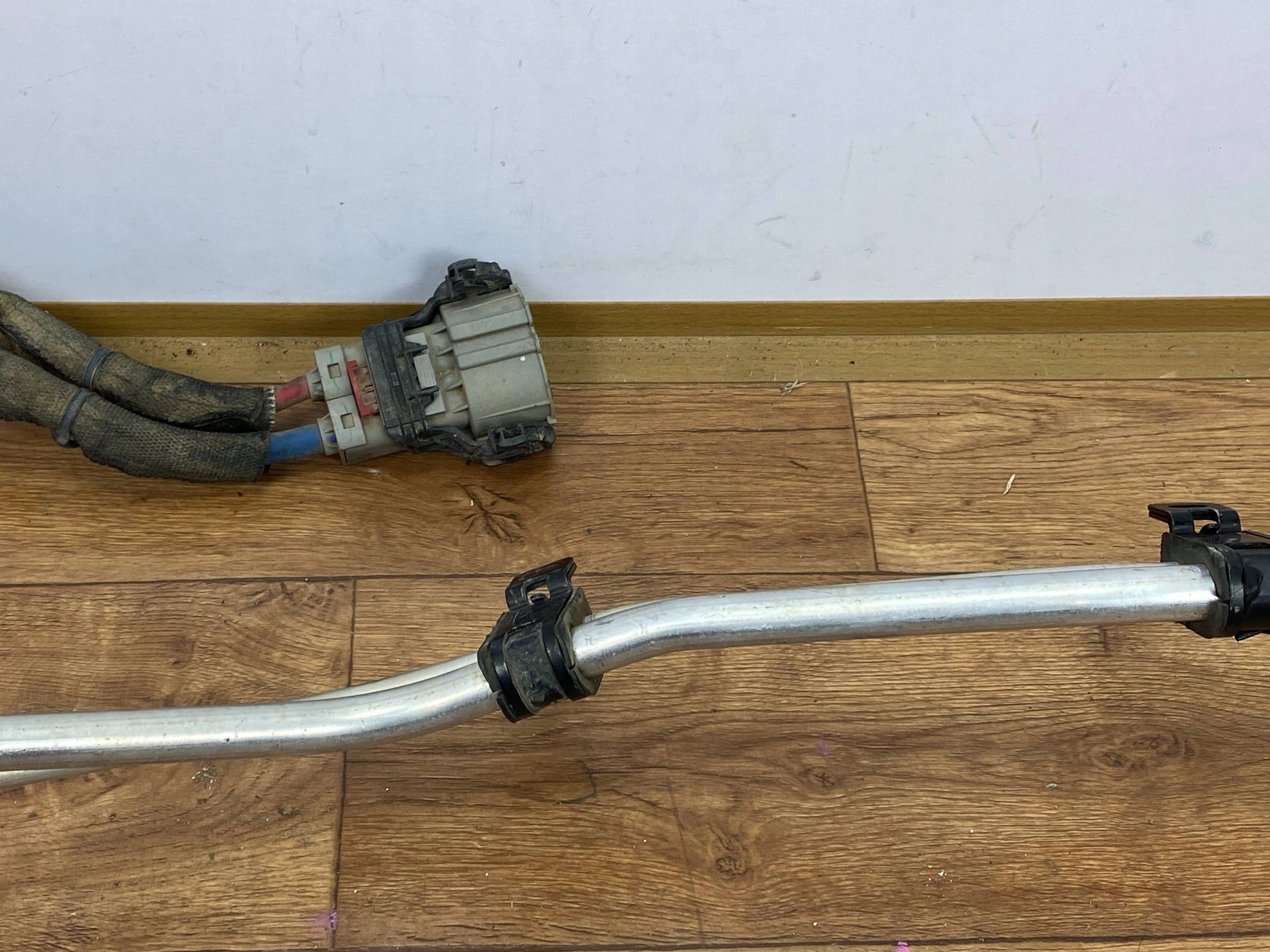 bundle electrical wiring baterii akumulatorow of the engine Jeep Wrangler 2018+
