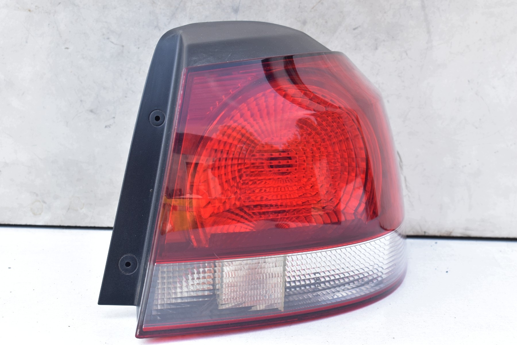 light right rear part VOLKSWAGEN GOLF VI 5D HB 2008-2012R 5K0945258 EU