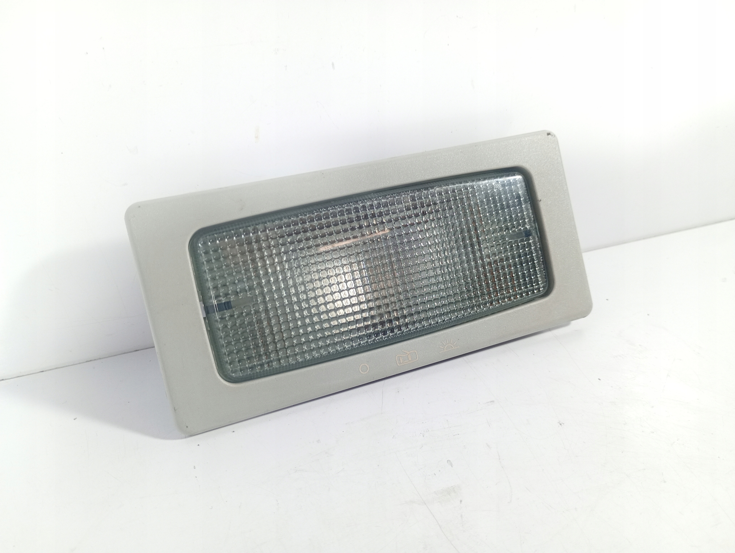 Seat Ibiza 2 II 93-02 OSWIETLENIE cabs light inner OE 6K0947105D