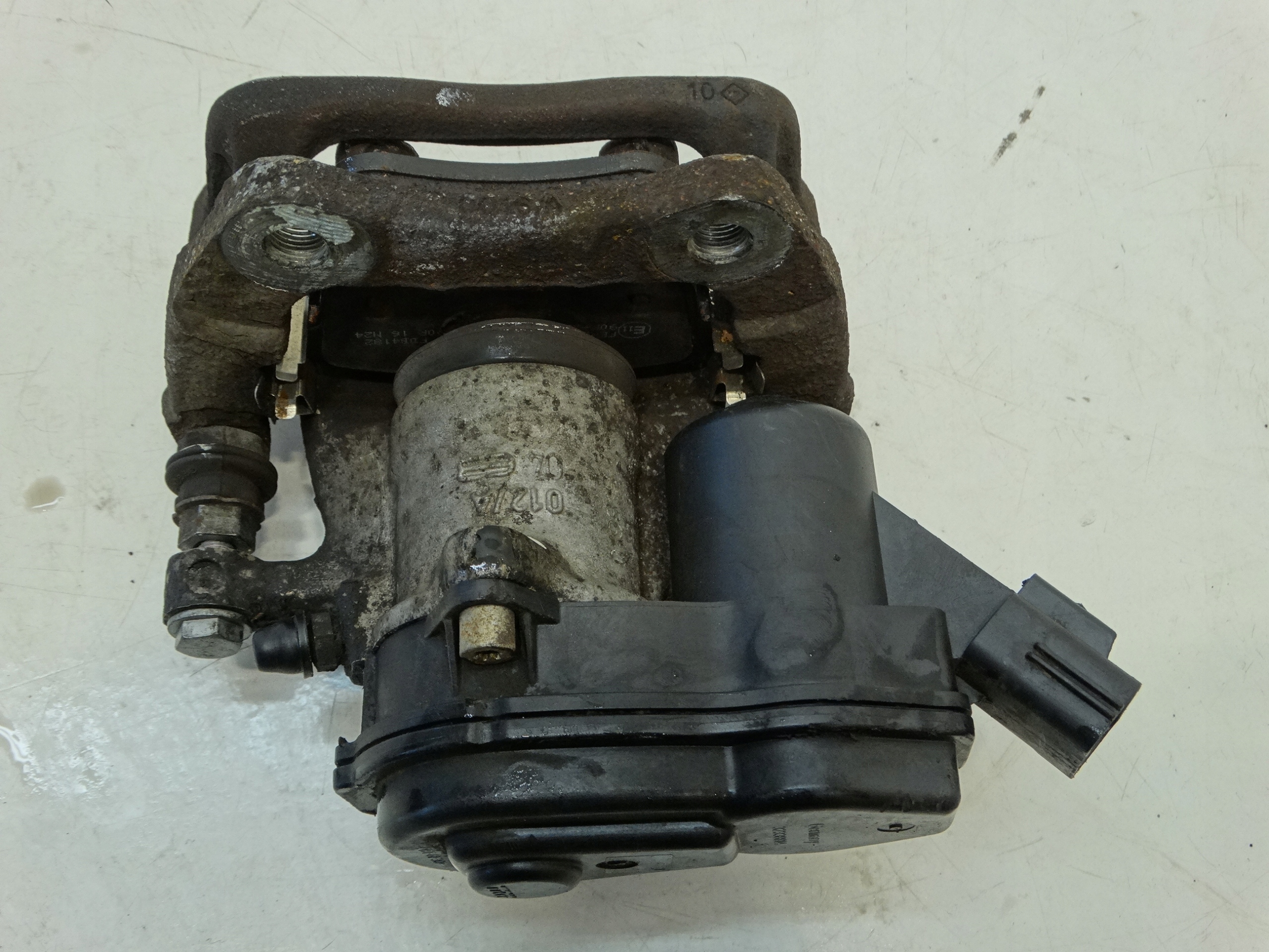 caliper brake left rear part RENAULT SCENIC III 2.0DCI 09-13R. electrical