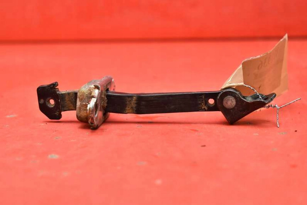 limiter door left rear part KIA VENGA 1 and 10-14