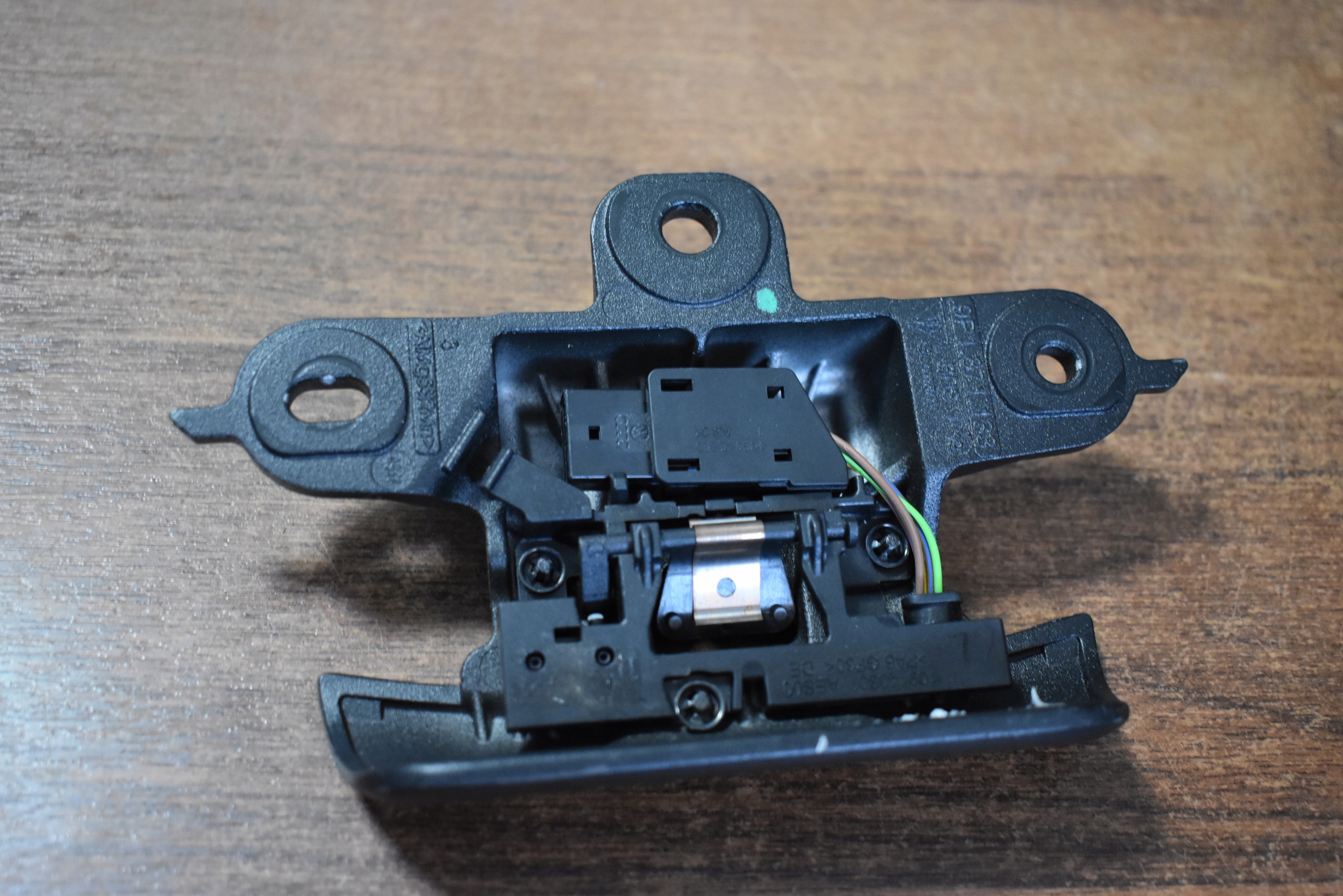 IDEALNY Halter Tueroeffner dach PORSCHE 982 1