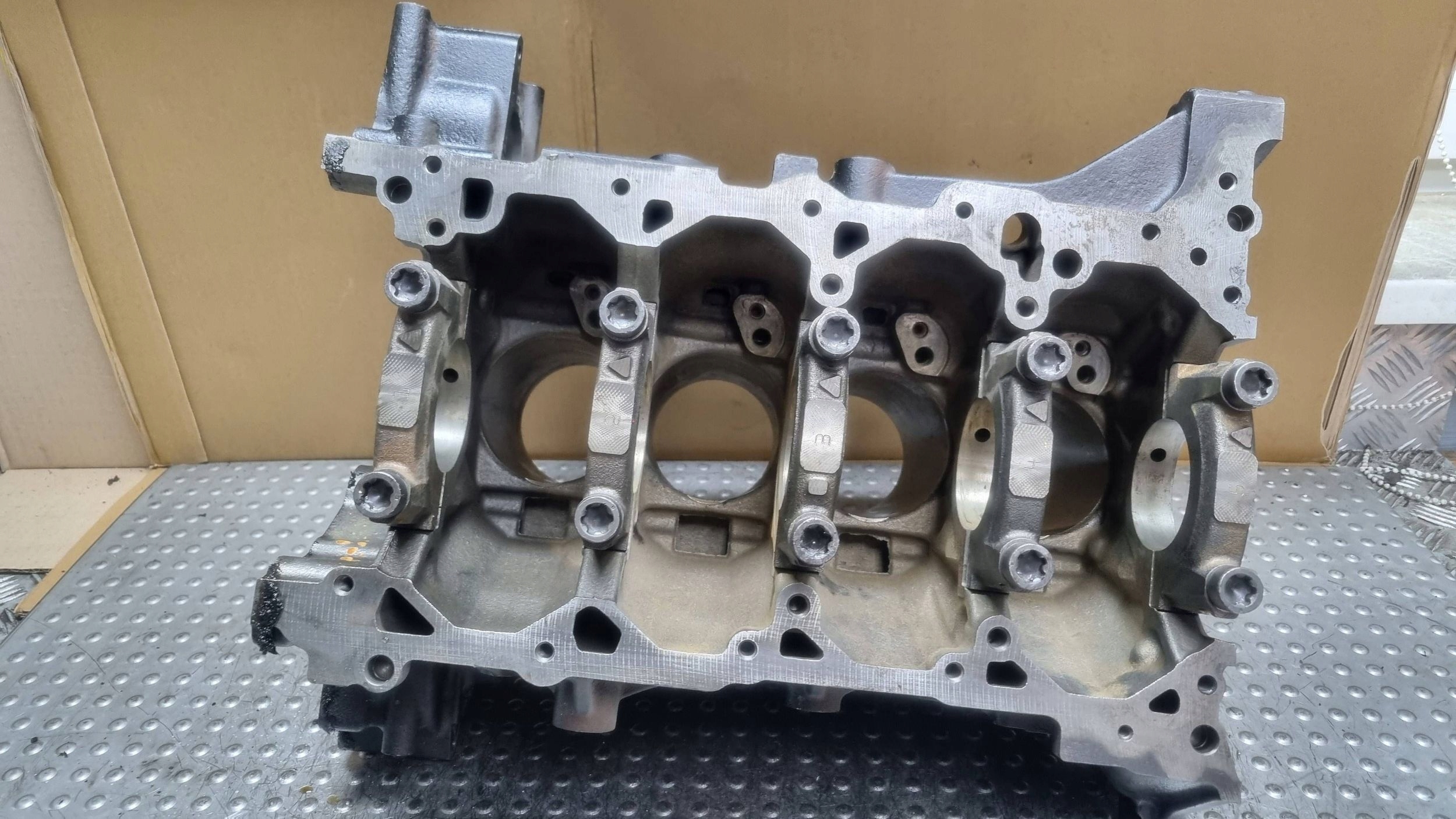 BLOK Motore NOMINAL GK2Q-6015-AB YMR6 FORD TRANSIT MK8 CUSTOM 2.0D ECOBLUE