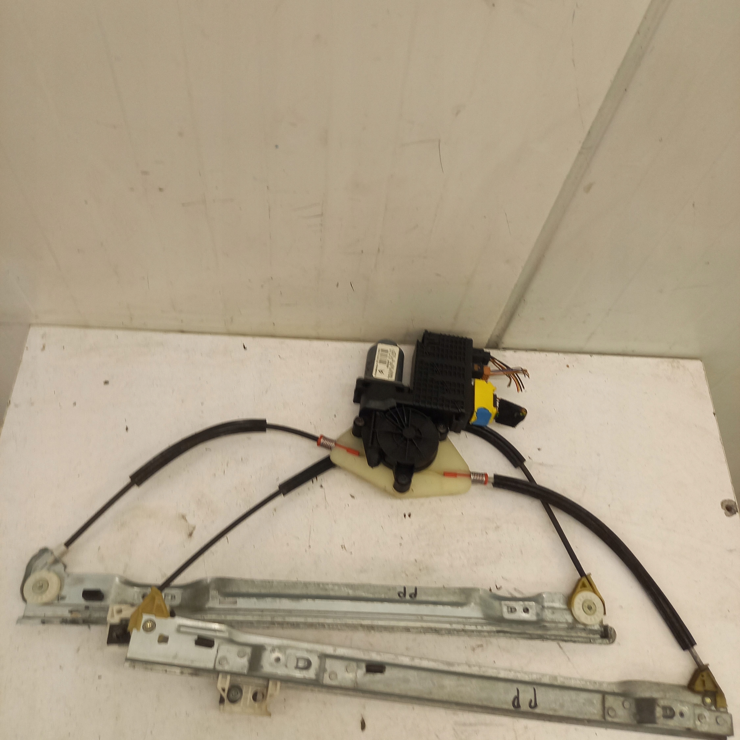 ELE mechanism windows right front CITROEN C4 GRAND PICASSO 9674032480