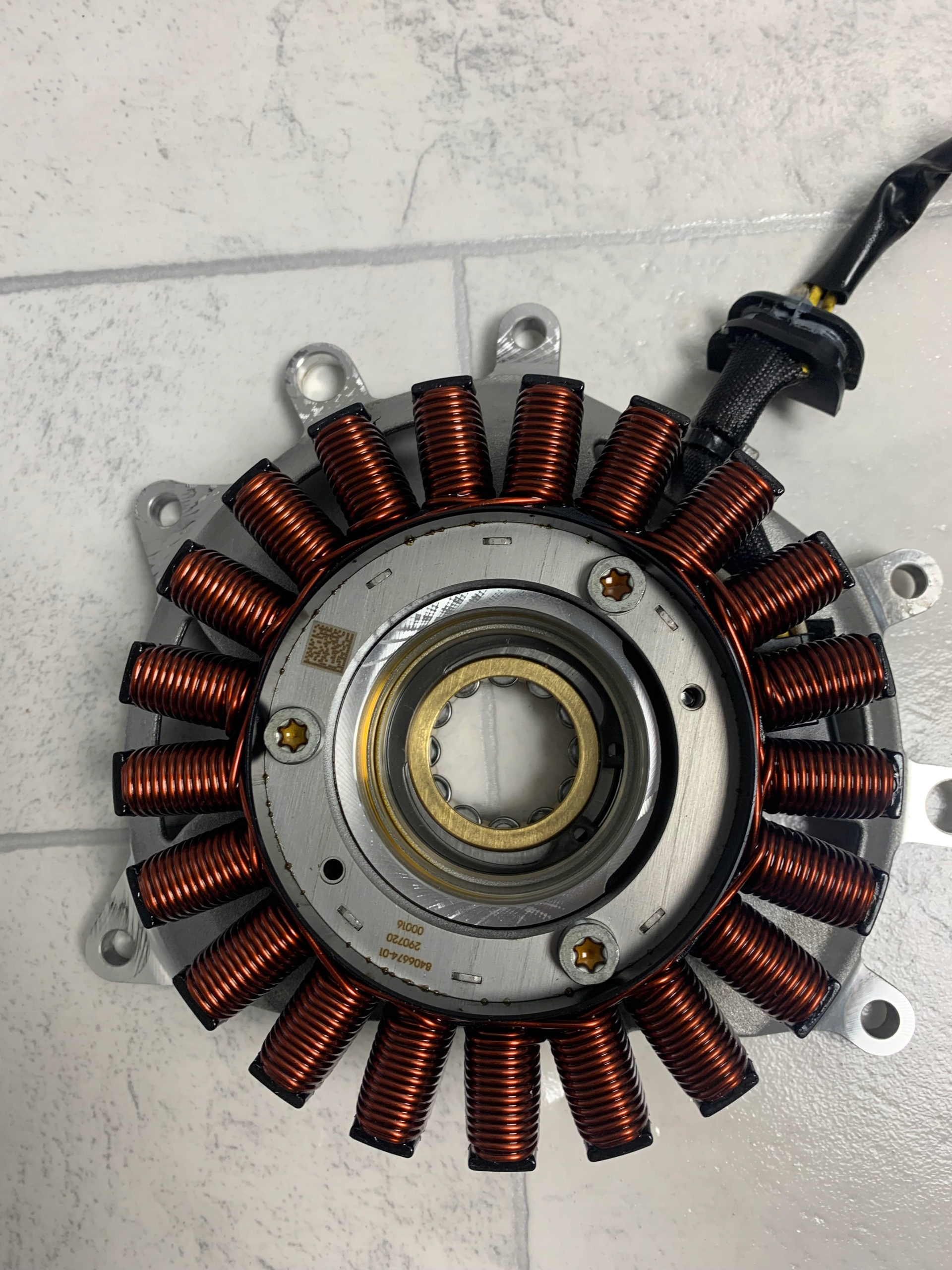 8529410 - Генератор змінного струму BMW R 1250 GS