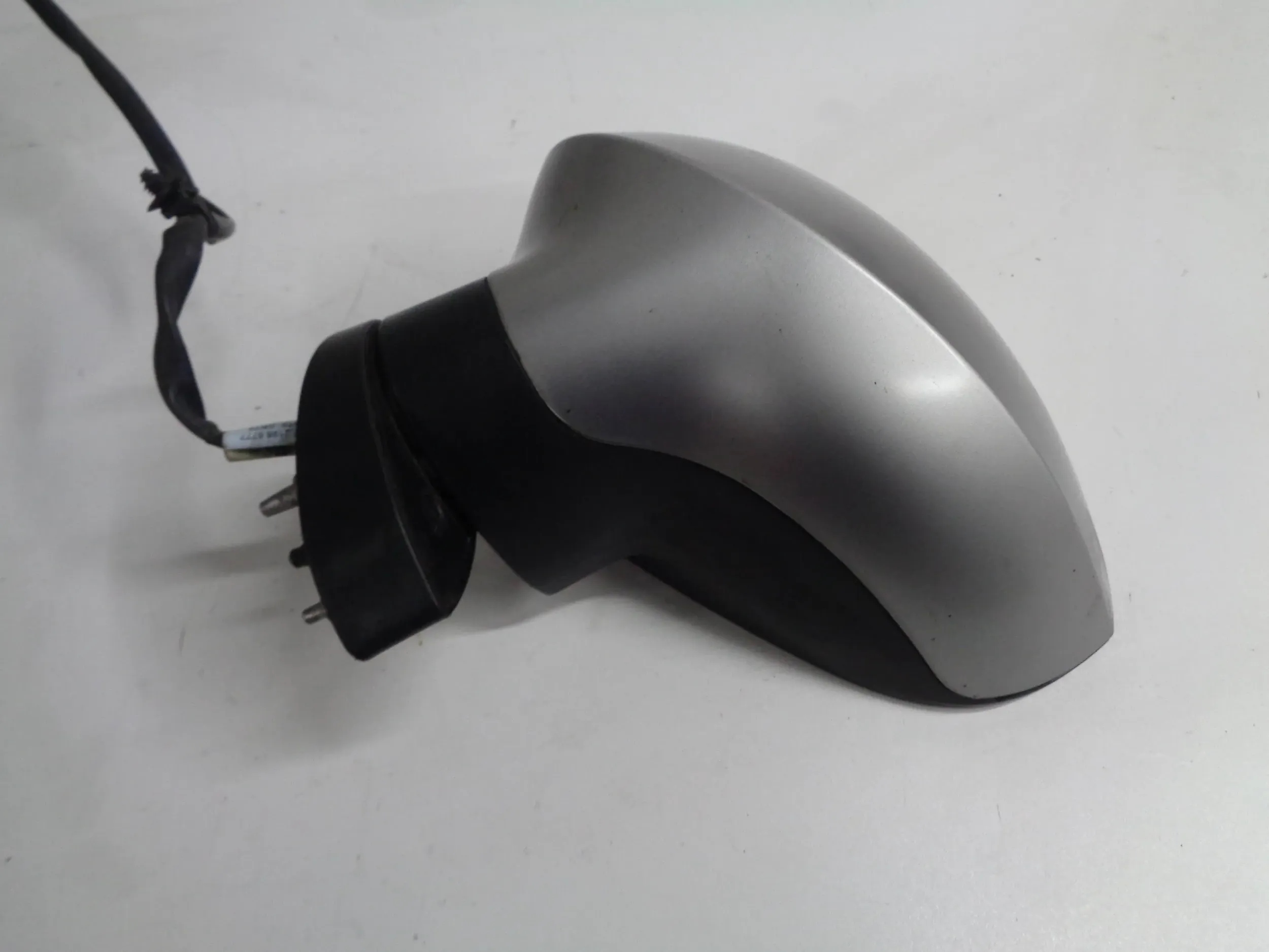 SEAT EXEO mirror left 8 PIN EUROPA 8-13r damaged