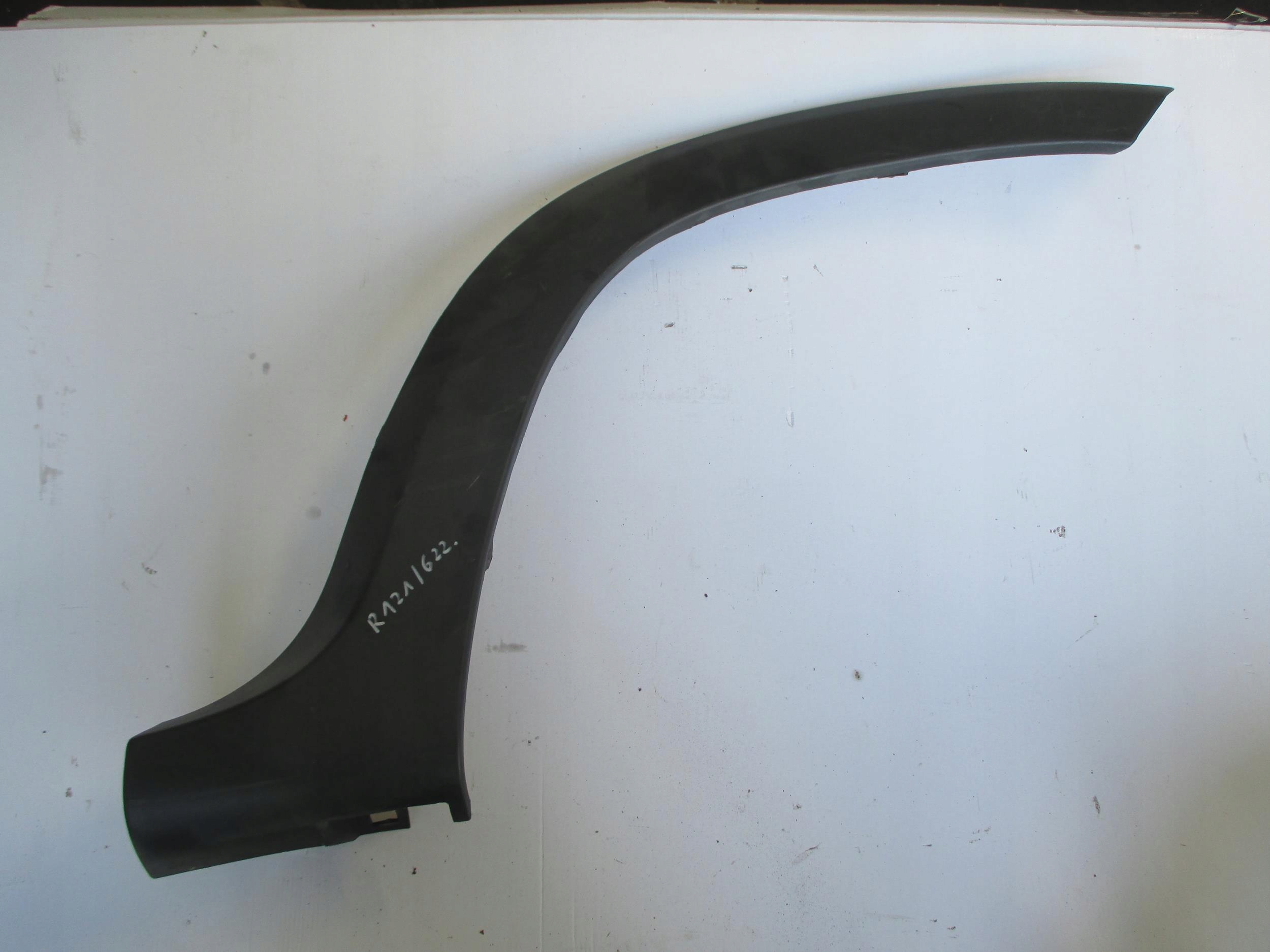 DACIA DUSTER 1 I 10-17 LISTWA BŁOTNIKA LT LEWY TYŁ LEWA TYLNA 788A33613R