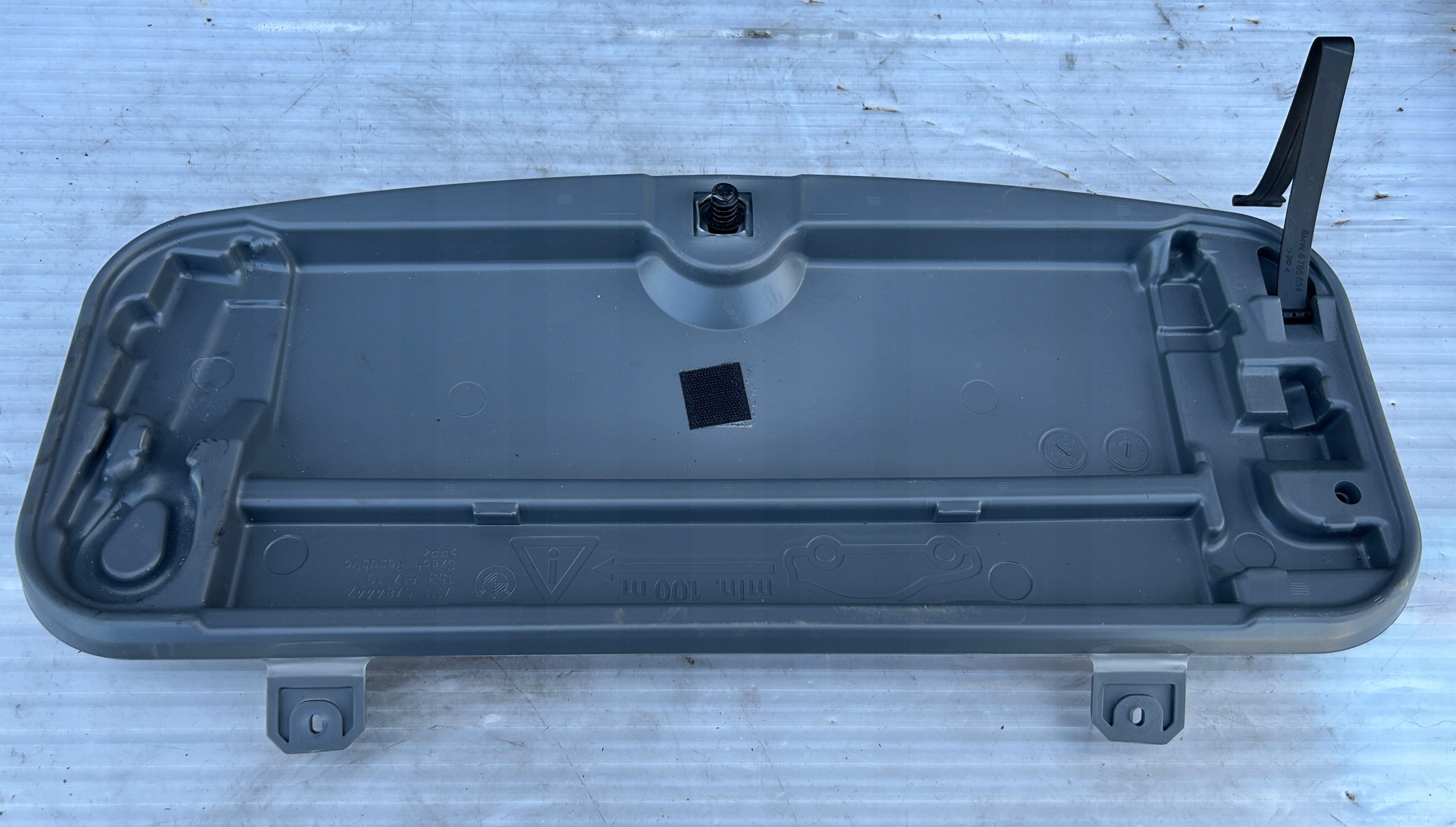 passenger compartment bonnet boot BMW 7 F01 6784442
