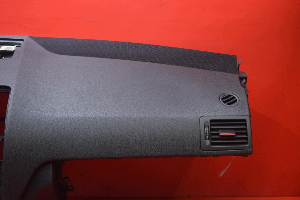 dashboard instrument panel console cockpit airbag EU MERCEDES C-class W204 07-11