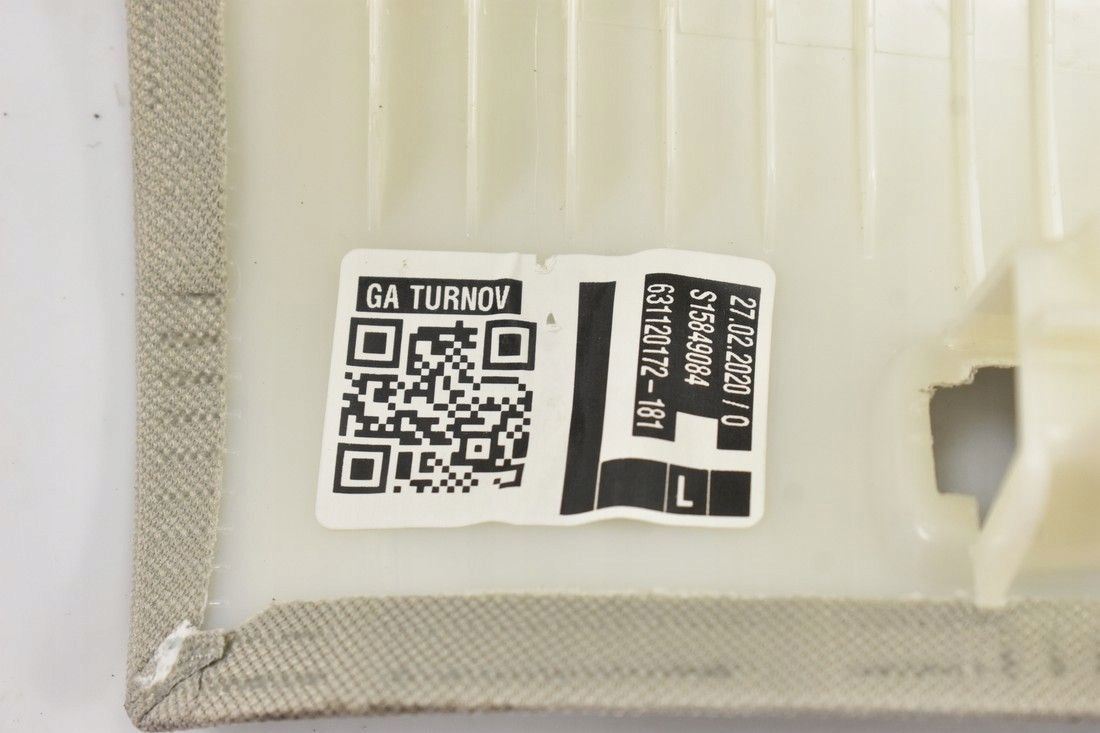 POSZYCIE SLUPKA A LEWY PRZOD VOLVO V60 II 18 Typ samochodu Samochody osobowe