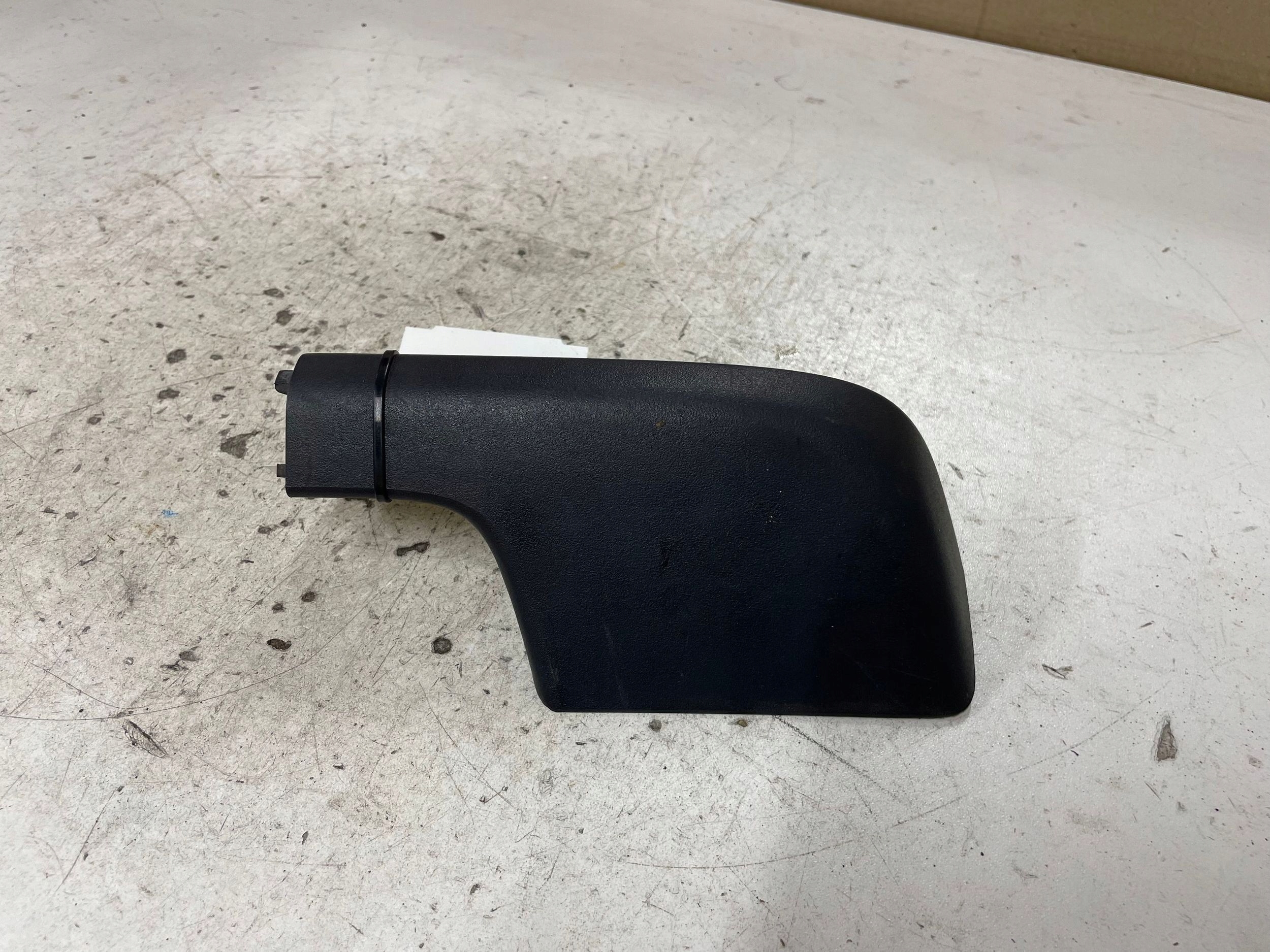 Klapka zbiornika paliwa VOLVO V70 II (SW) 8662617 2.4L diesel 136kW 2006