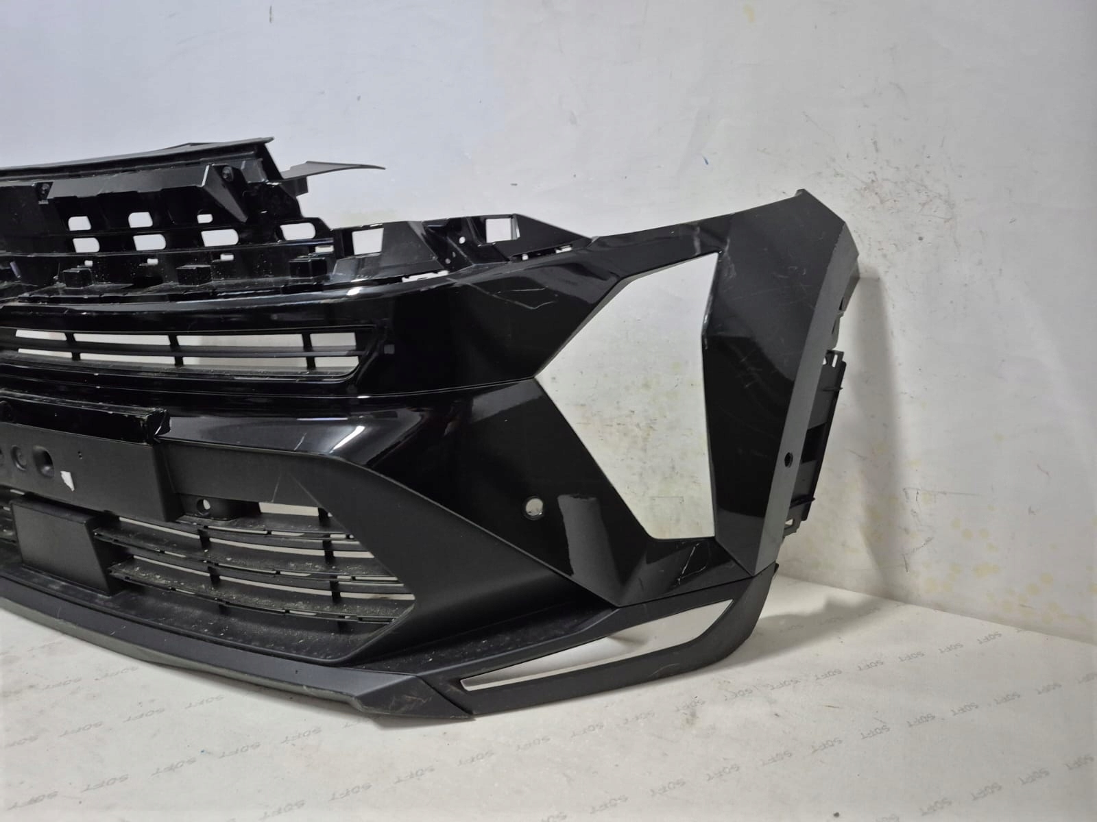 RENAULT CAPTUR II 2 LIFT 24- bumper front front PDC 620264889R