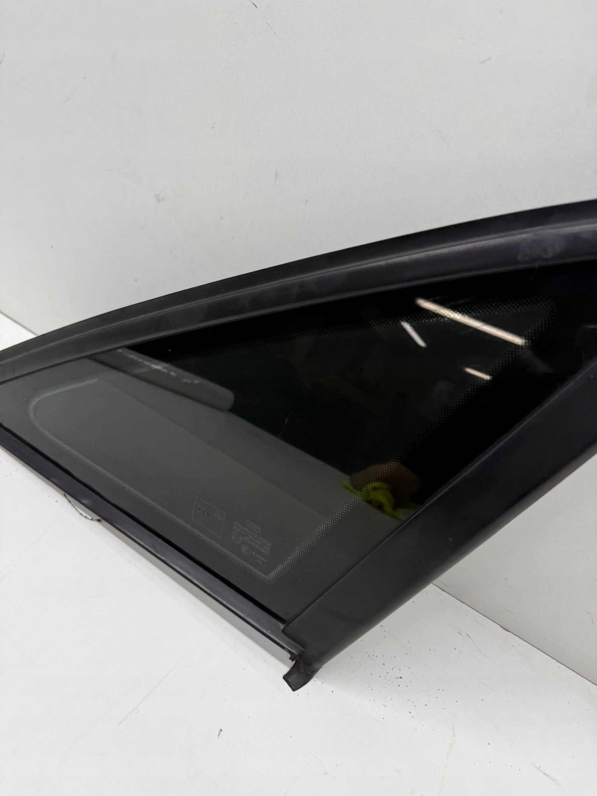 AUDI A6 S6 C7 sedan window bodywork right rear part original!
