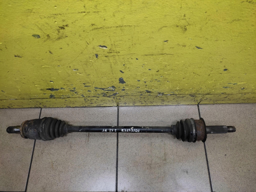 SUBARU FORESTER 2.5 semi-axis right rear part