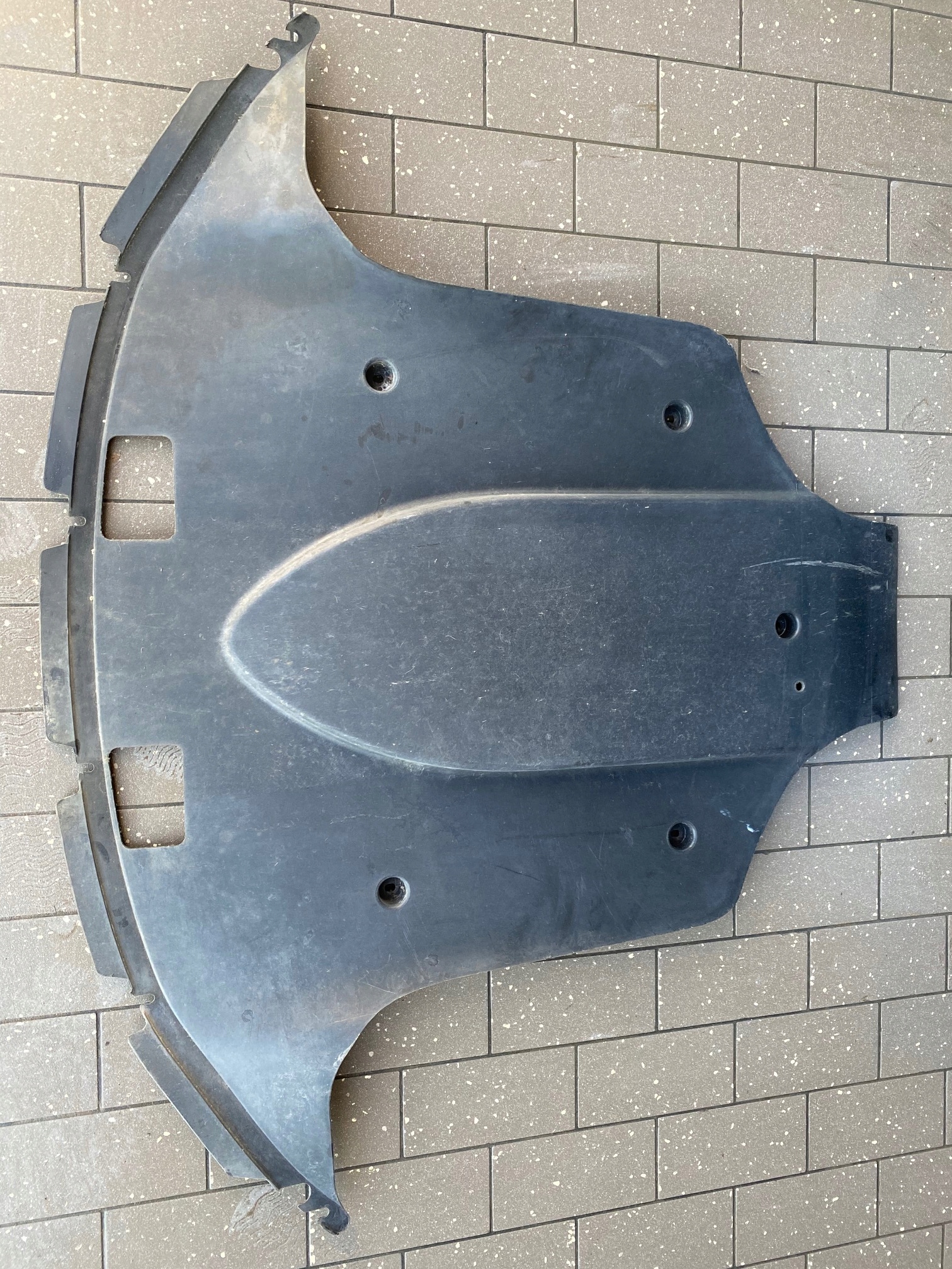 БЕНТЛИ КОНТИНЕНТАЛЬ GTw8 КУПЕ ЗАЩИТА ПОД ЗАД.