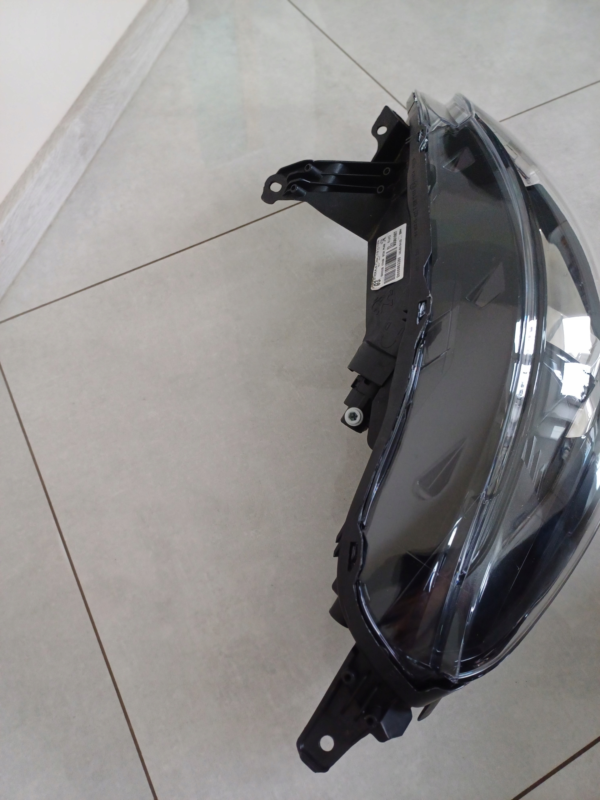 light right front Peugeot 108 II 14R- 90061887