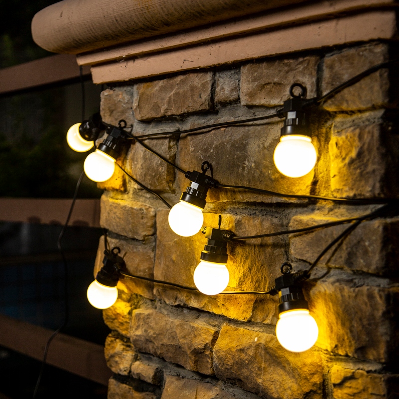 

Girlanda Lampki Ogrodowe 15LED Mleczna 11,5m