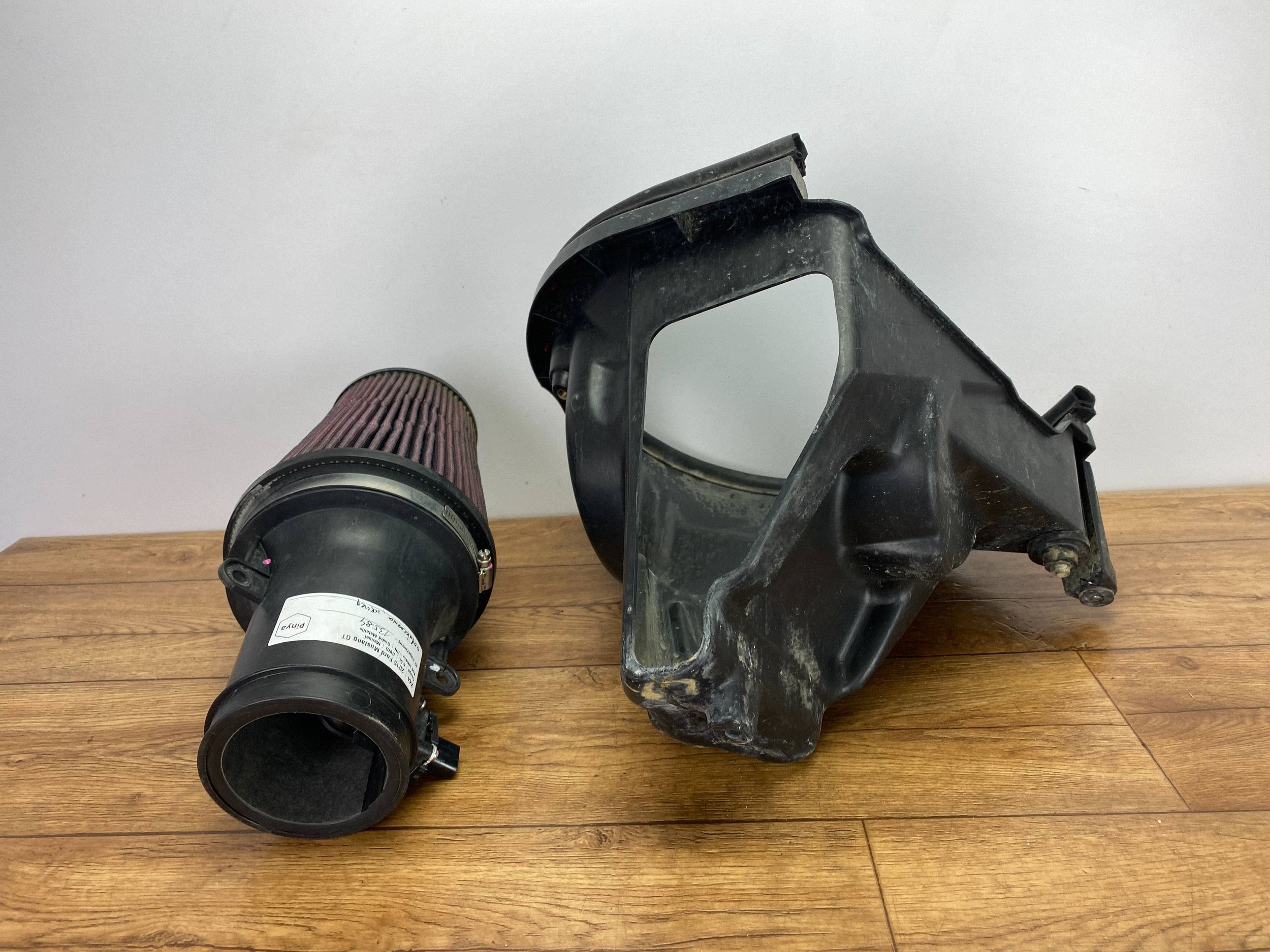 Gehäuse filter luft FILTER stozek ROUSH Ford Mustang VI GT 5.0 2015+