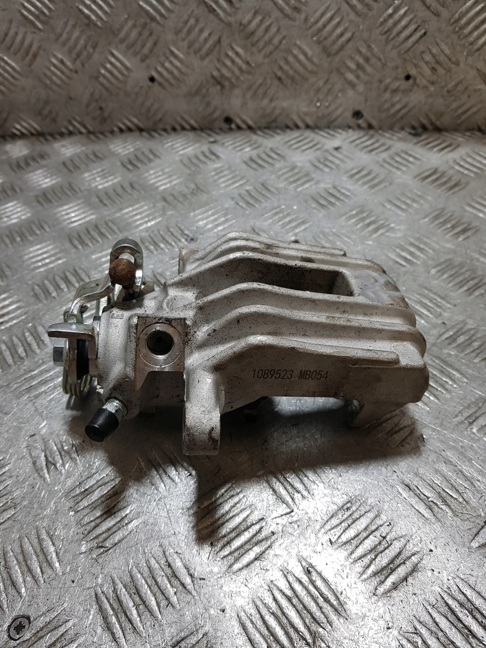 caliper brake left rear part rear VOLKSWAGEN GOLF 4