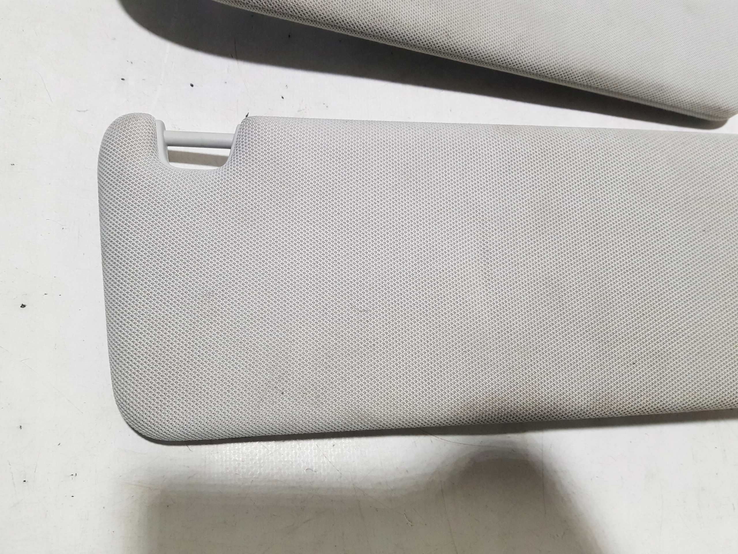 covers PRZECIWSLONECZNE visors right left KOMPLET 4H0857551 4H0857552