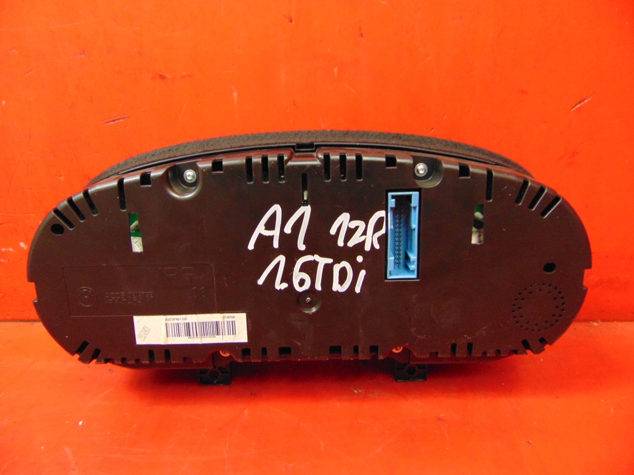 AUDI A1 8X 1.6 TDI dials dials EU 8X0920930J