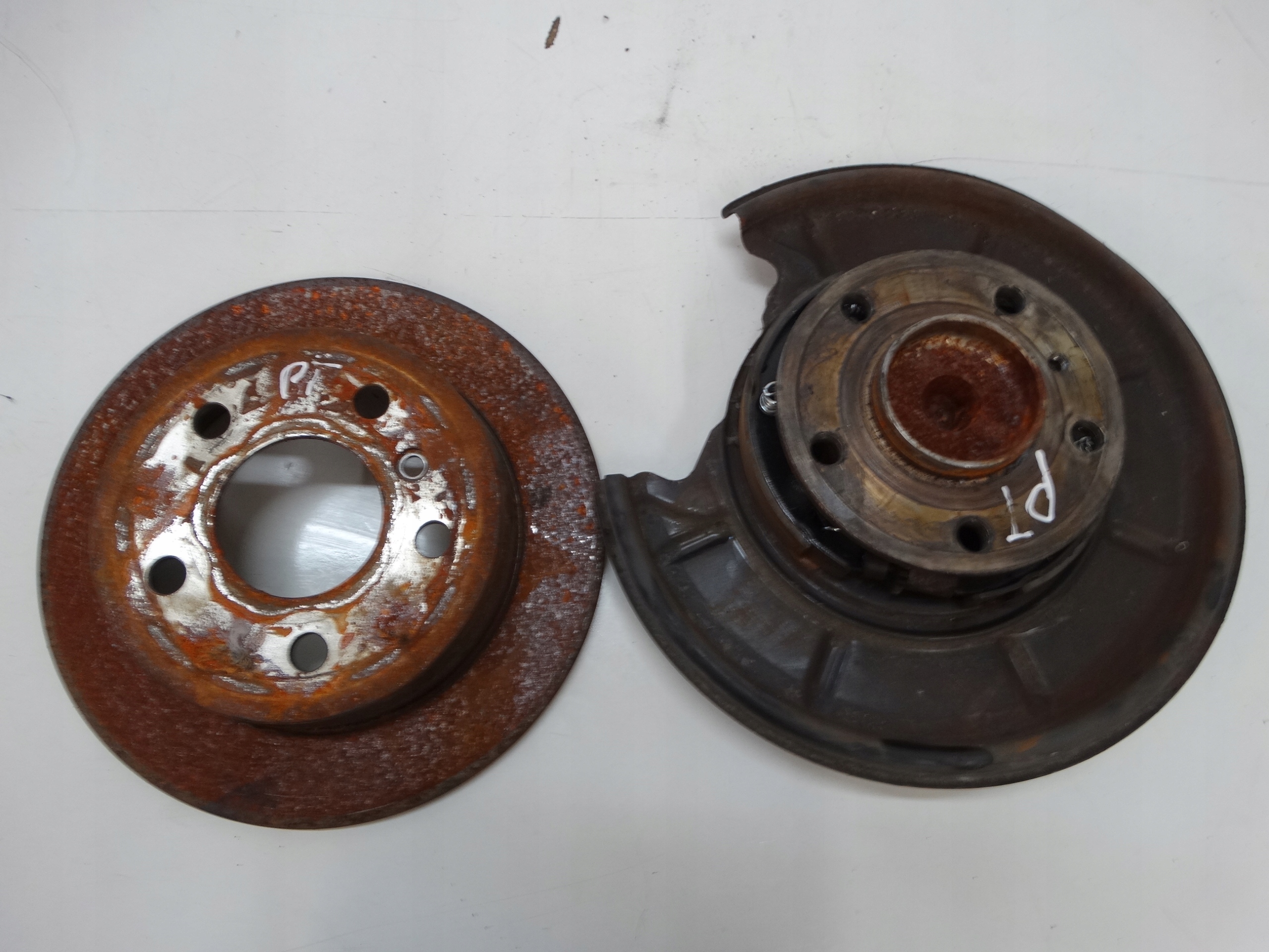 swing right rear part MERCEDES W169 A180 CDI
