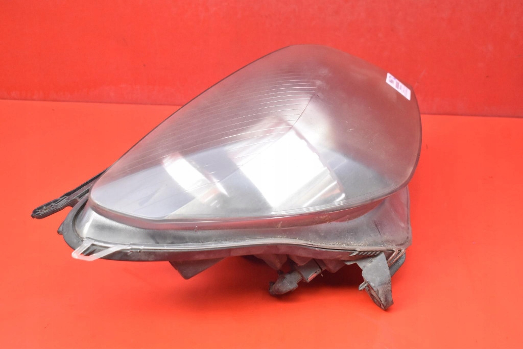 REFLEKTOR right light front EU 24451033RH OPEL ASTRA 3 III H 04-07