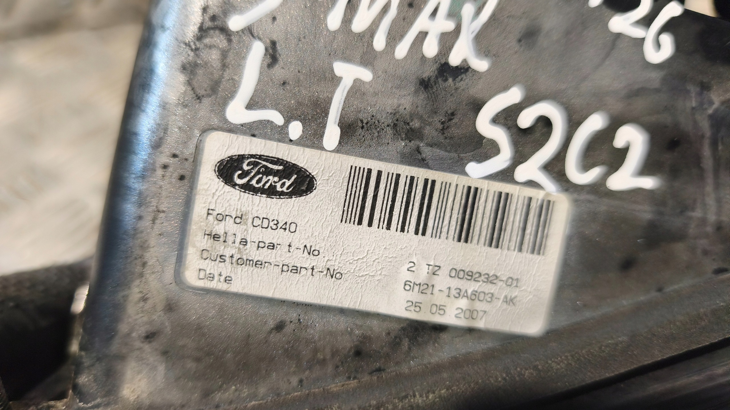 light left rear part trunk door FORD S-MAX and 2007r 6M21-13A603-AK