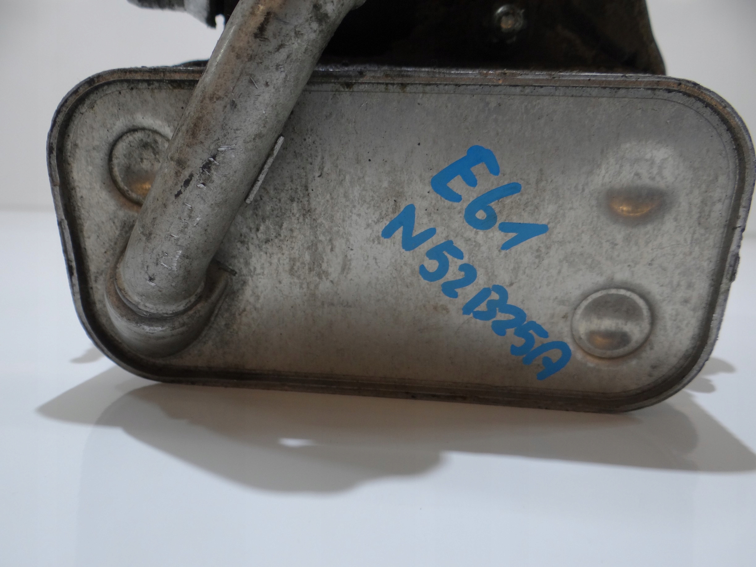 Ölfiltergehäuse Kühler BMW E60 E61 N53B25A 7516383 (4647991)