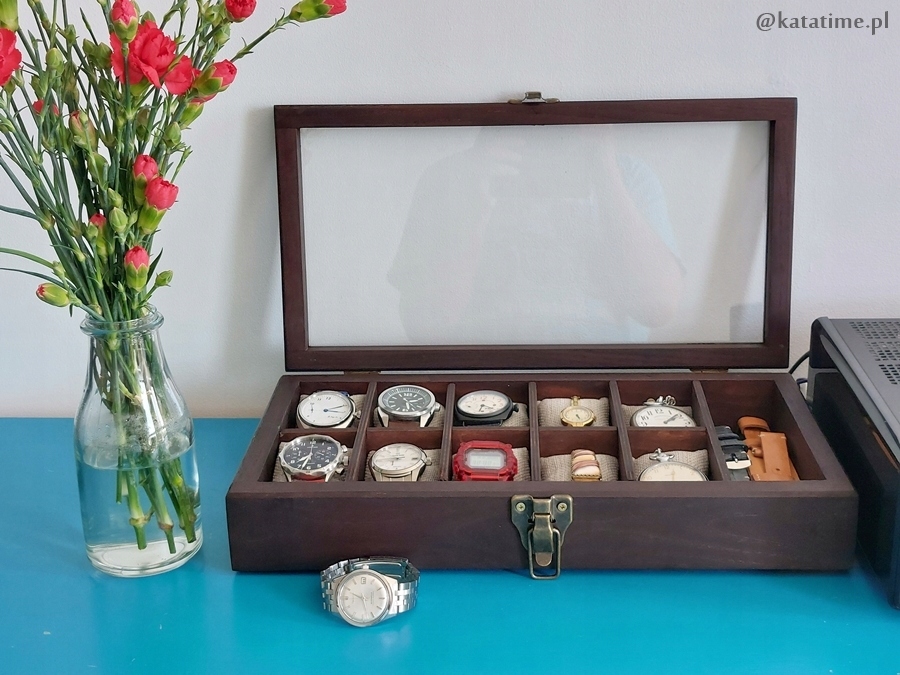 KOMÓDKA SKRZYNECZKA KASETKA PUDEŁKO NA10 ZEGARKÓW DREWNO ROBIONA RĘCZNIE Marka inny