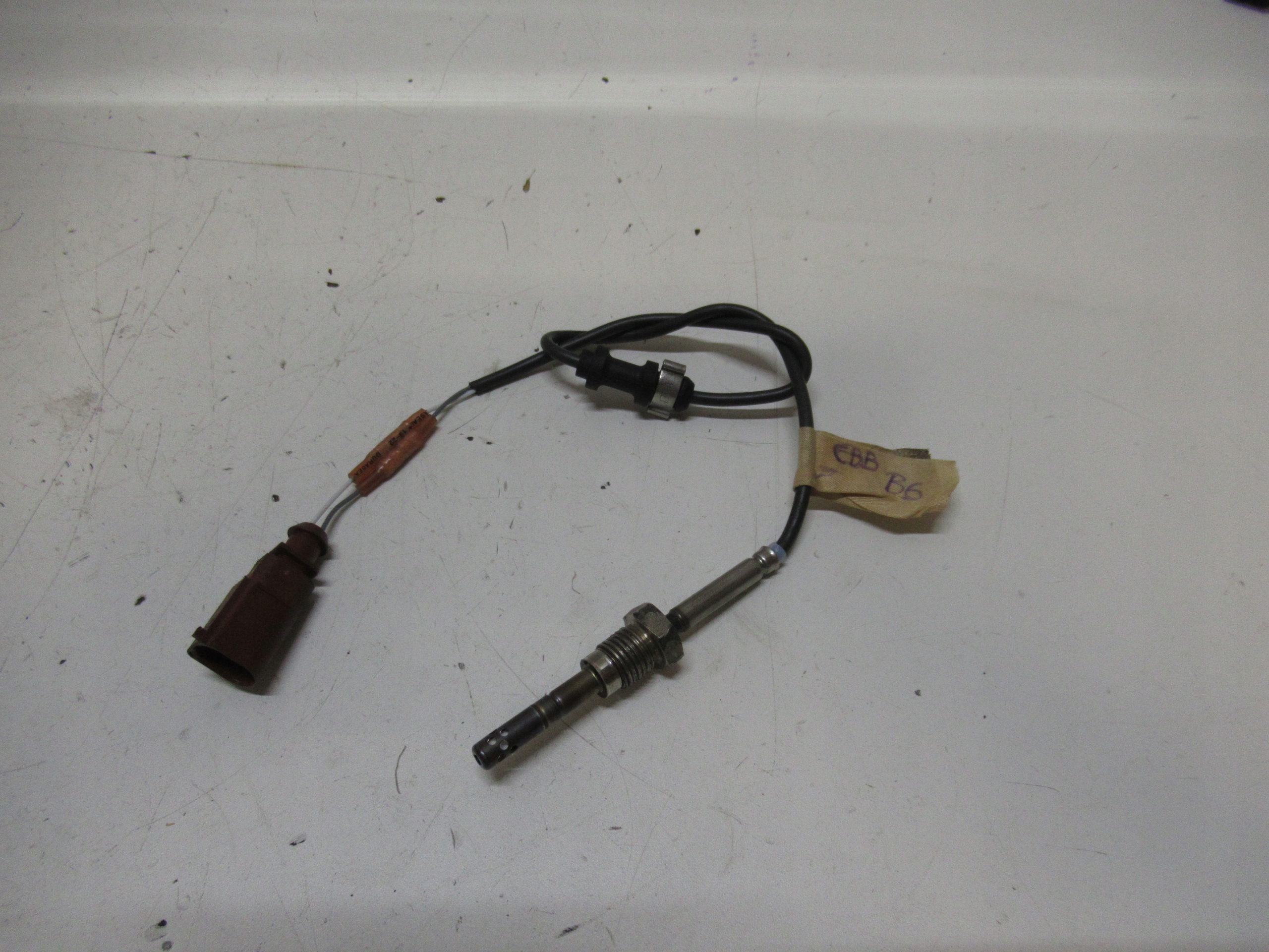 VW PASSAT B6 2.0 TDI Sensor TEMPERATURY Gase 3HTS0066