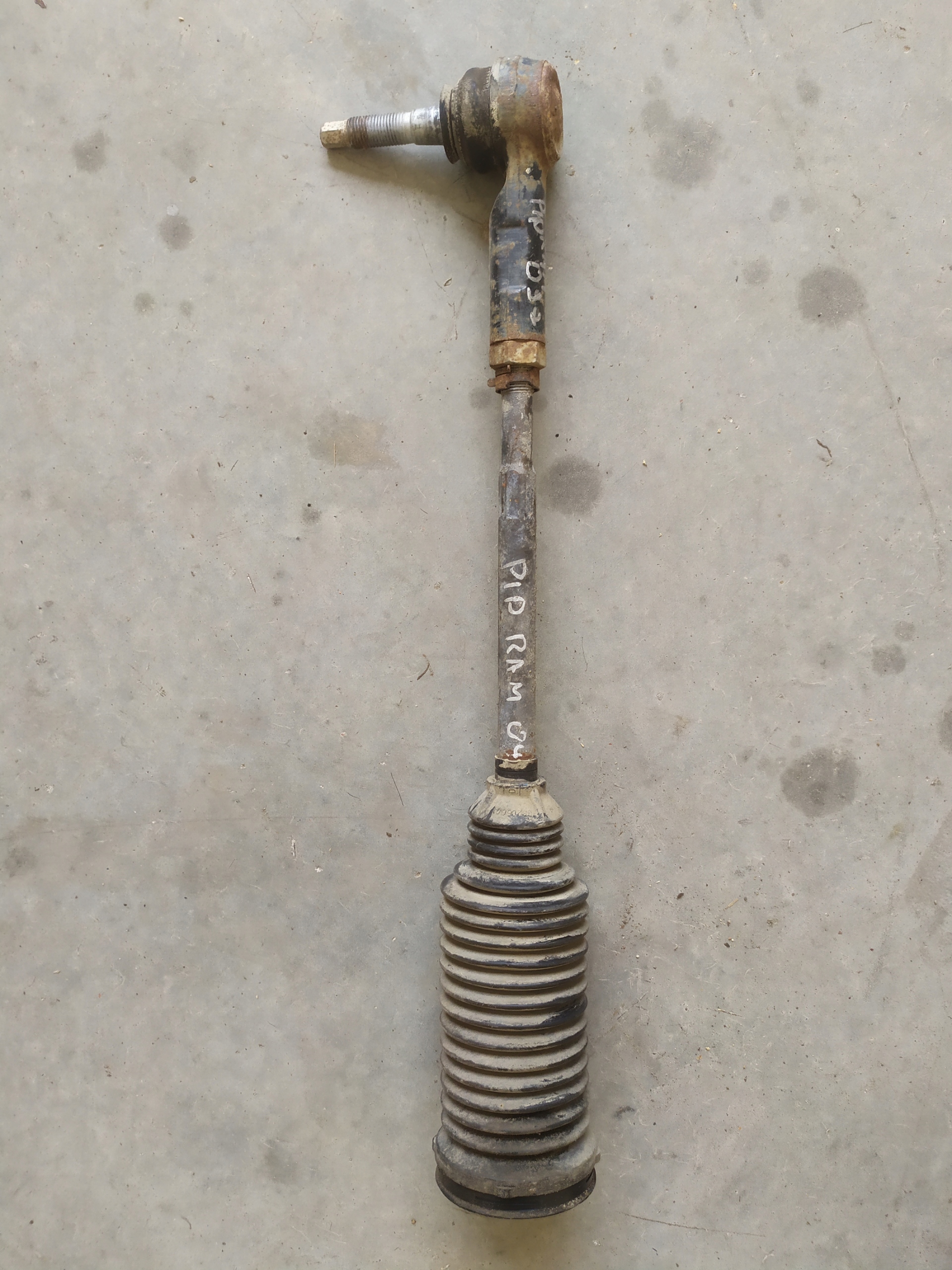 Dodge RAM 09-23 тяга рулевой наконечник америка