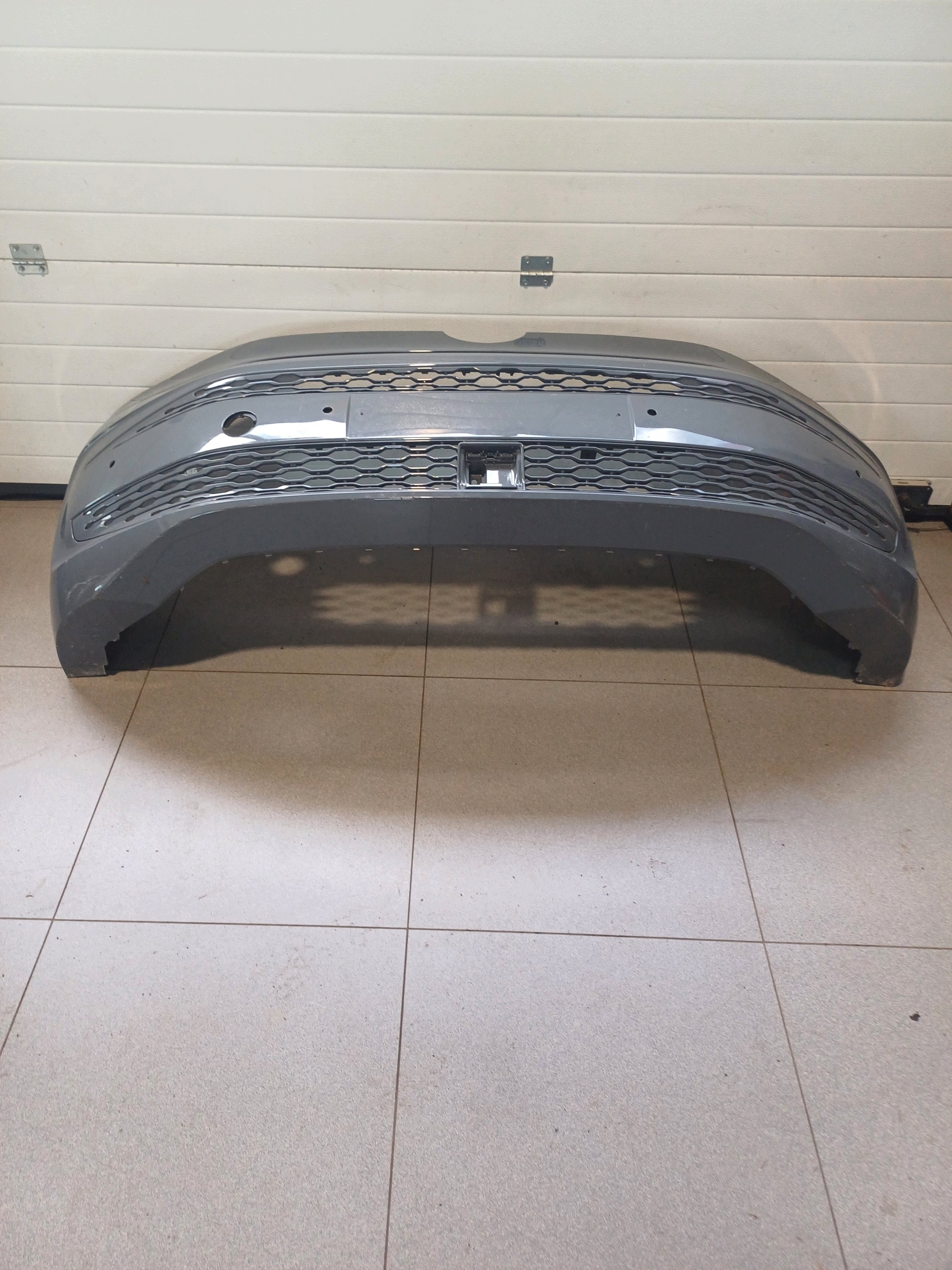 bumper front front VW T7 7T0807221C 6 X PDC