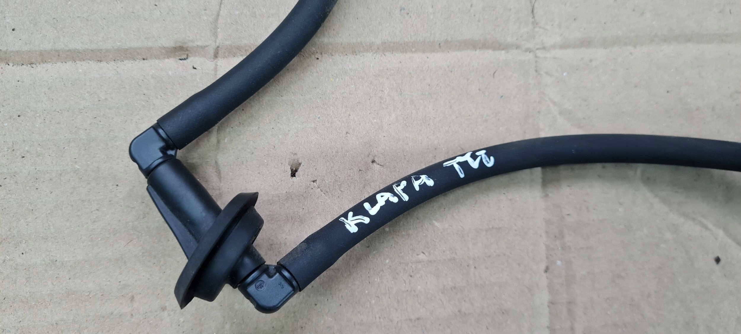 Jeep Grand Cherokee WL 2022 hose wiring washers bonnet boot rear part
