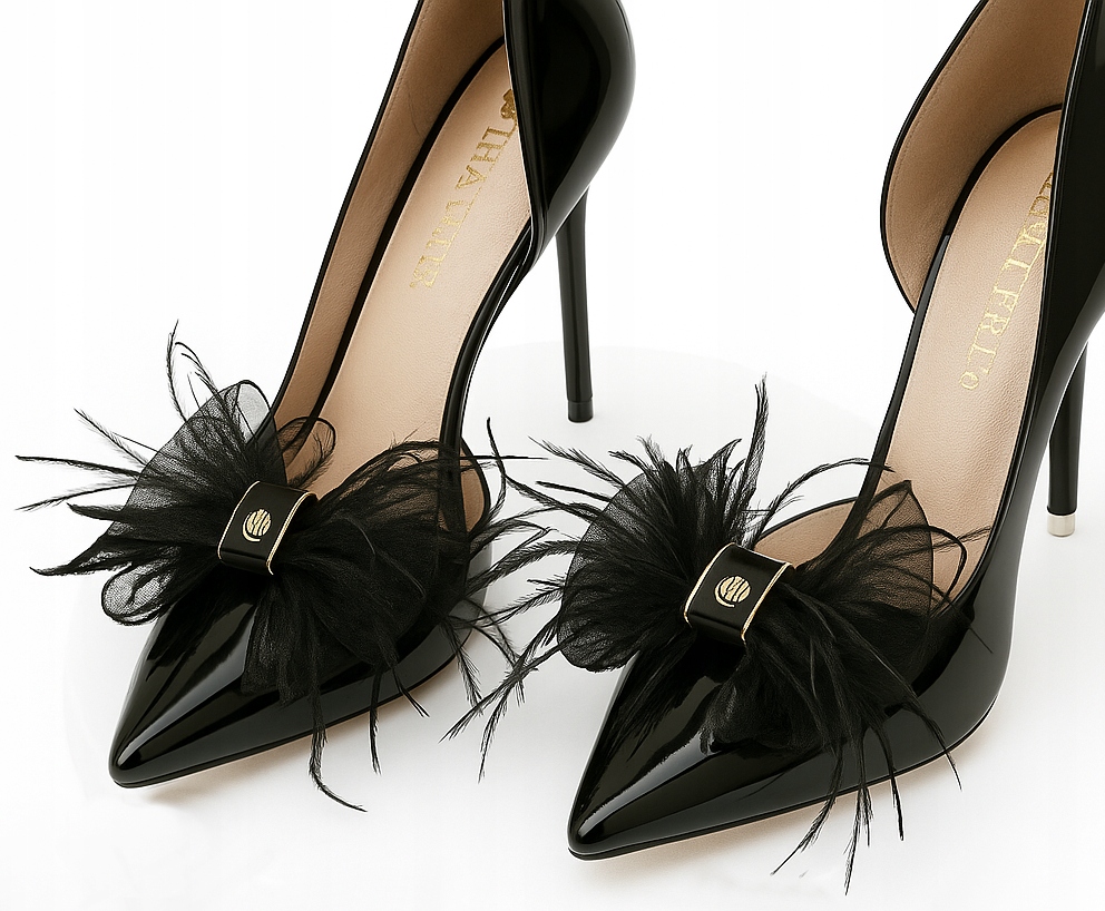 Ozdoby do bot černé mašle z peří na klip elegantní Svaté Přijímání 2 ks B01