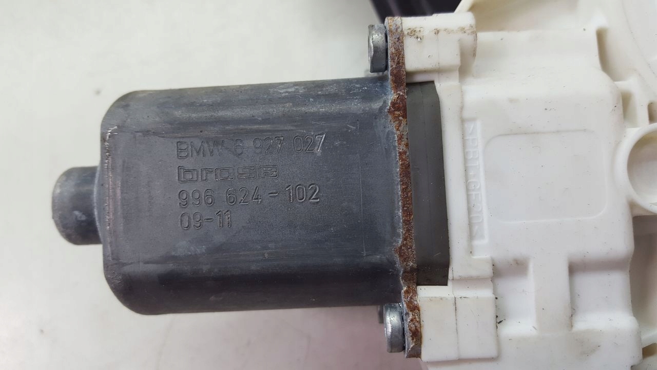Mécanisme essuie glaces Gauche Avant BMW E90 E91 2,0i