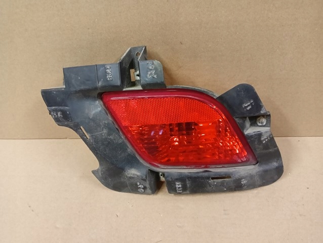 LAMPA PRAWA TYLNA PRZECIWMGIELNA OPEL MOKKA 2012-2016R