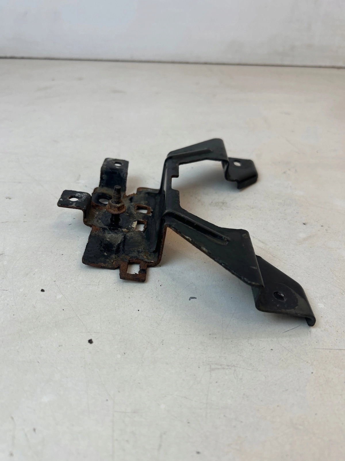Console stelarz Armature Avant Ford Fiesta MK7