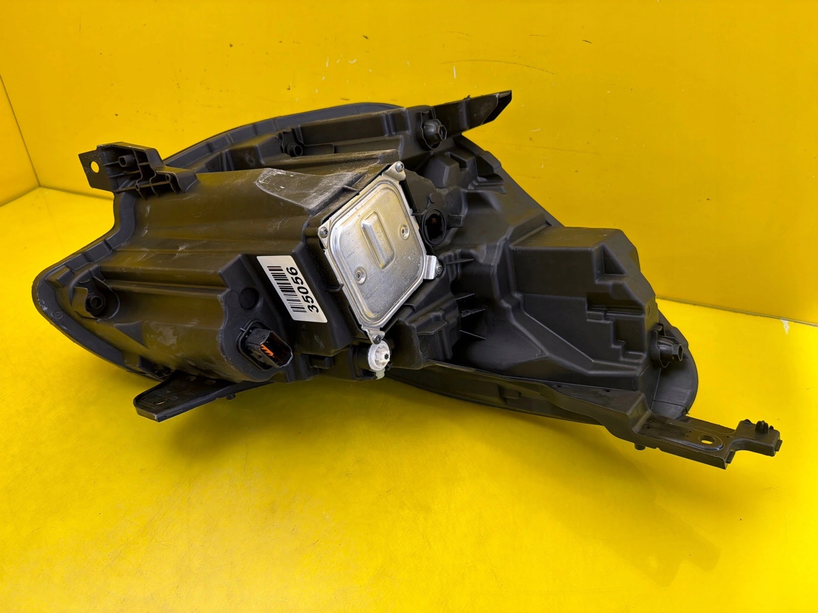 light left front Renault Captur II Full Led 260608054R