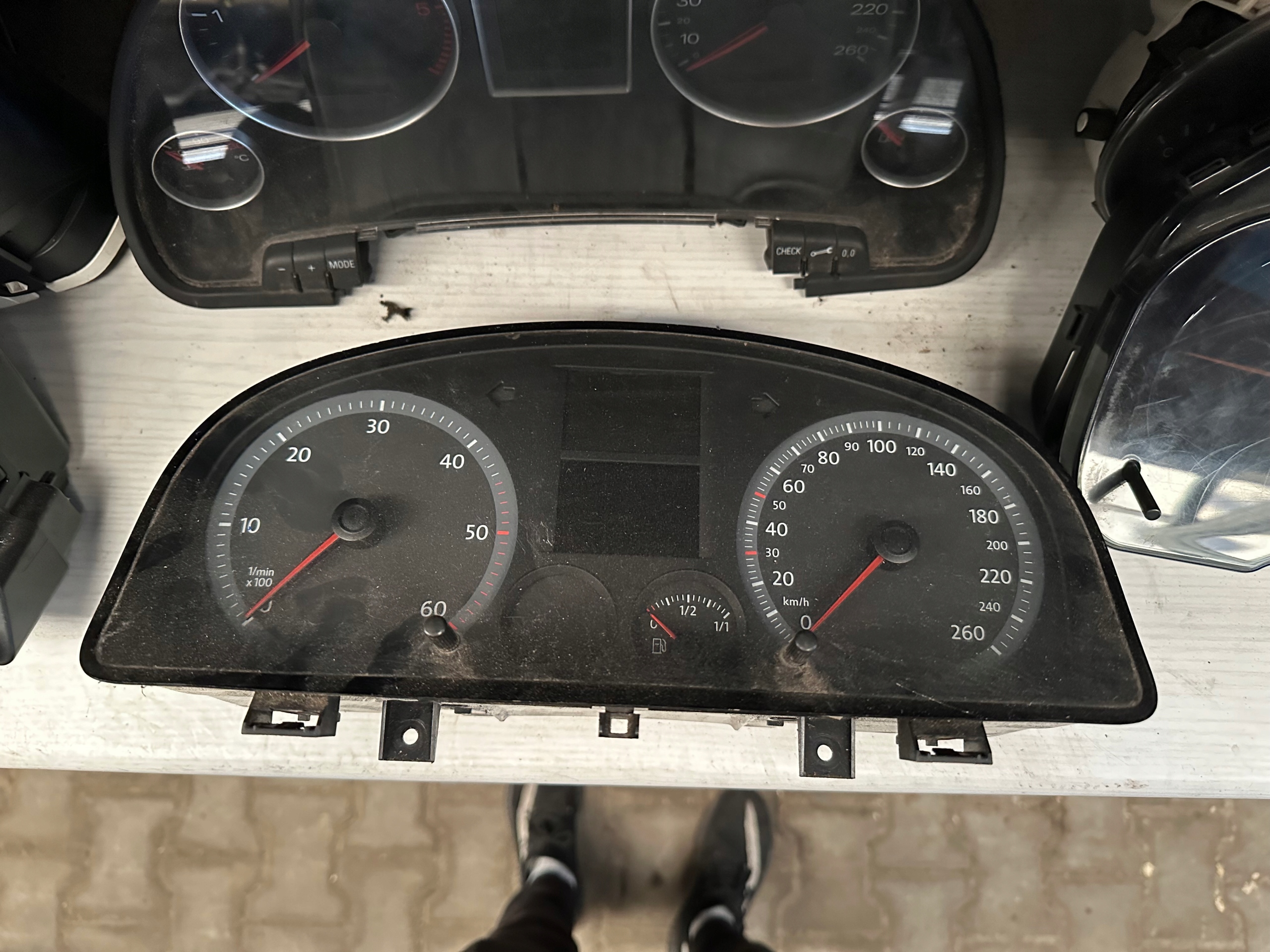 VW CADDY III dials 2K0920841A EU SPRAWNY 100%