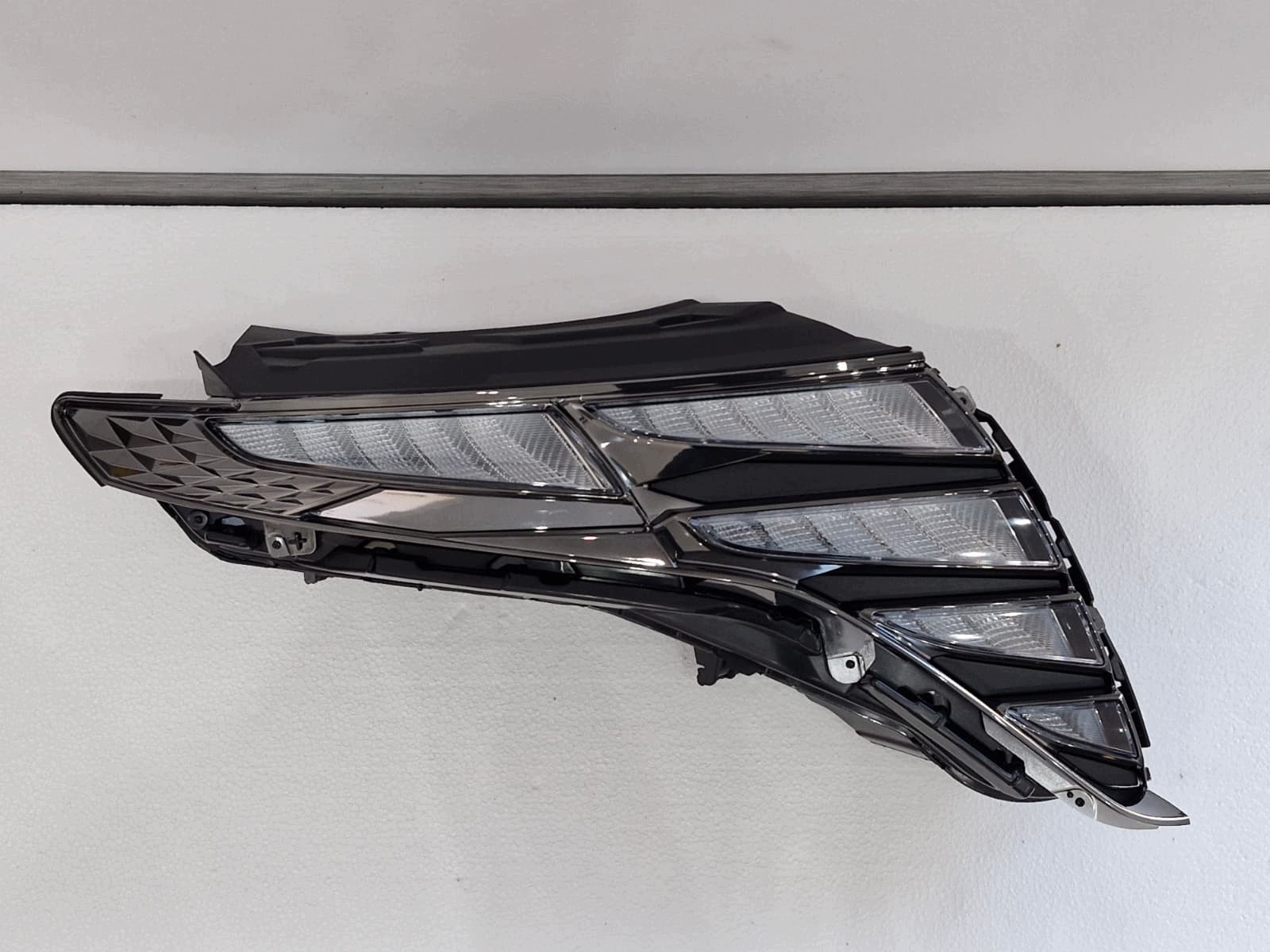 light right Hyundai Tucson 4 IV DRL