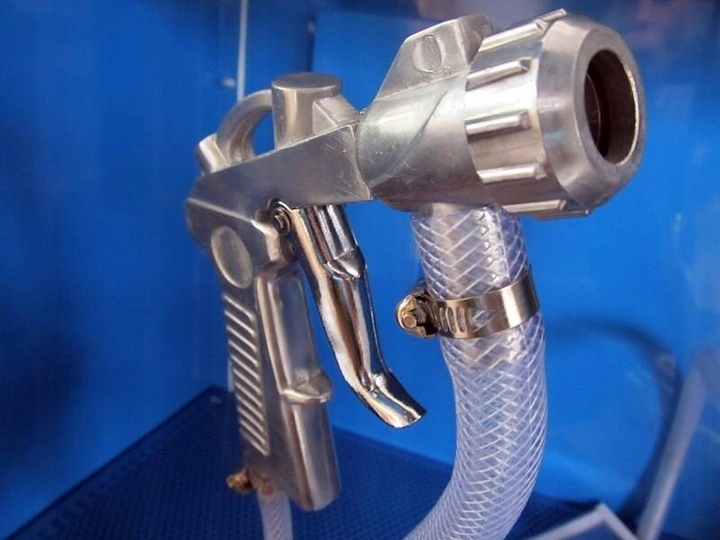 PRZEMYSŁOWA PIASKARKA 1200L Z PISTOLETAMI DO PIASKOWANIA Marka Bass Polska