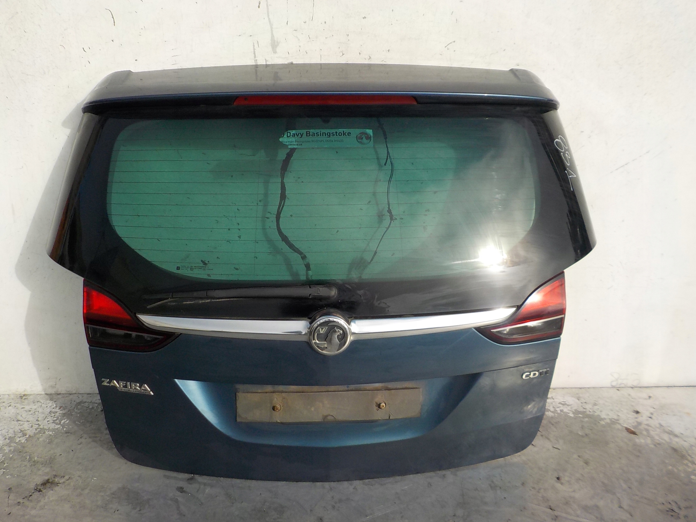 831 OPEL ZAFIRA C boot door rear