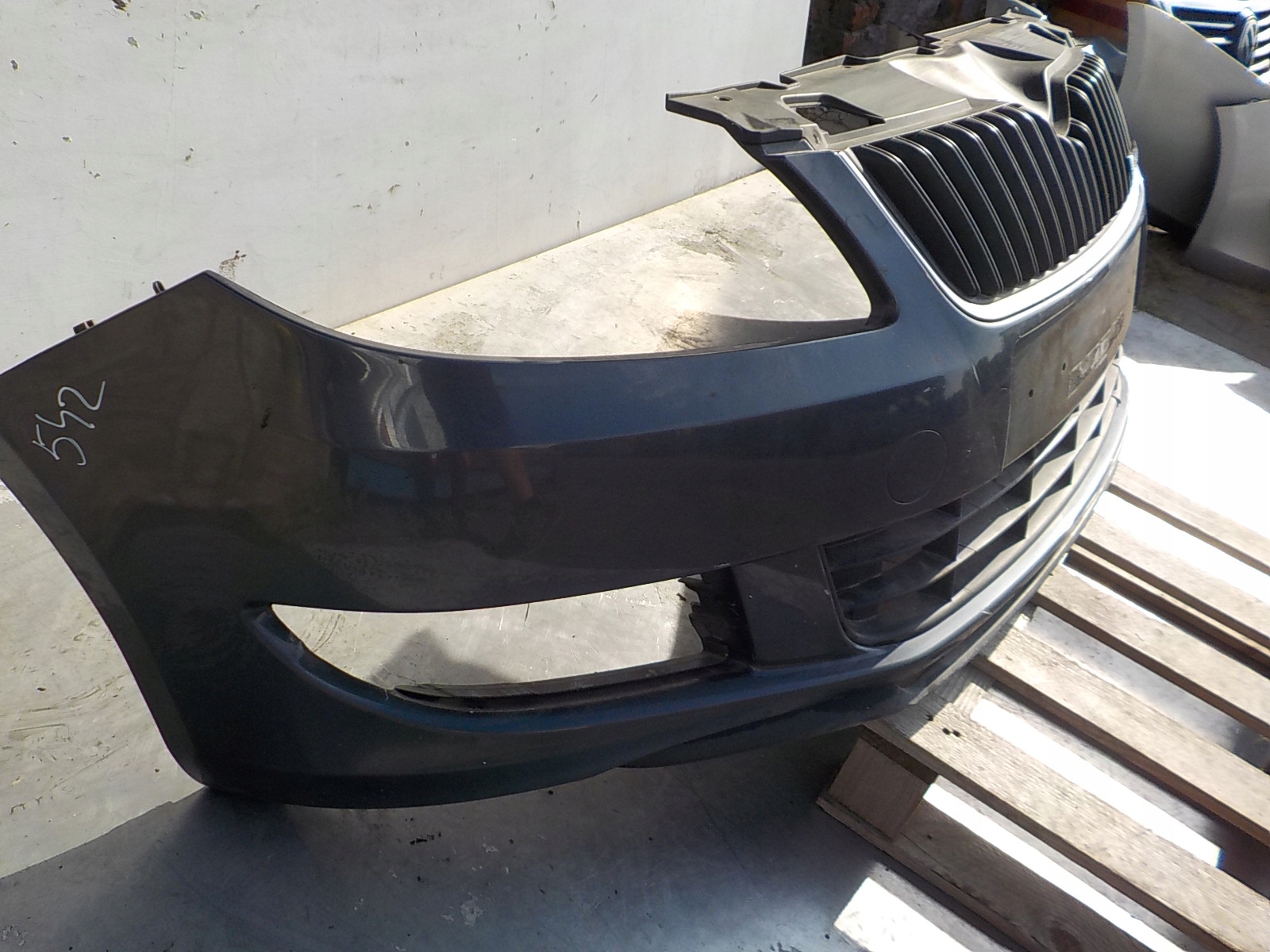 542 SKODA FABIA II LIFT ROOMSTER bumper front front